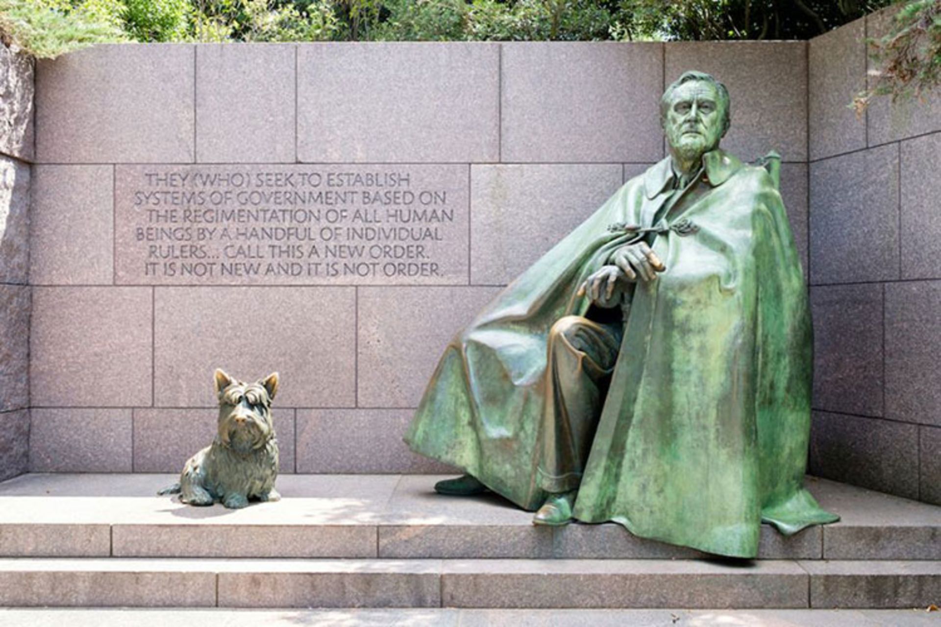 مرجع متخصصين ايران Franklin D. Roosevelt memorial in Washington, D.C.