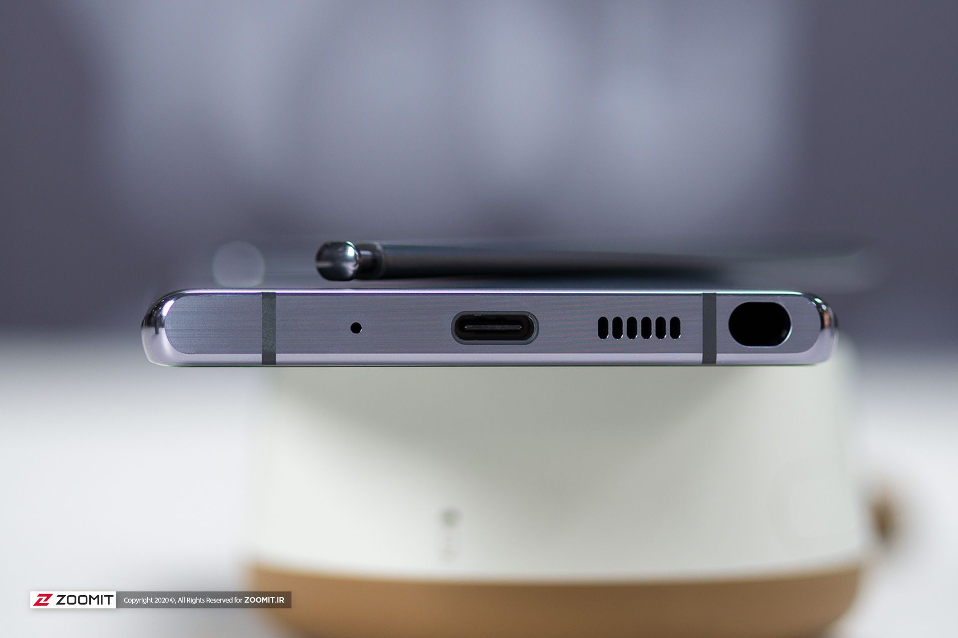 لبه پایین سامسونگ گلکسی نوت 20 