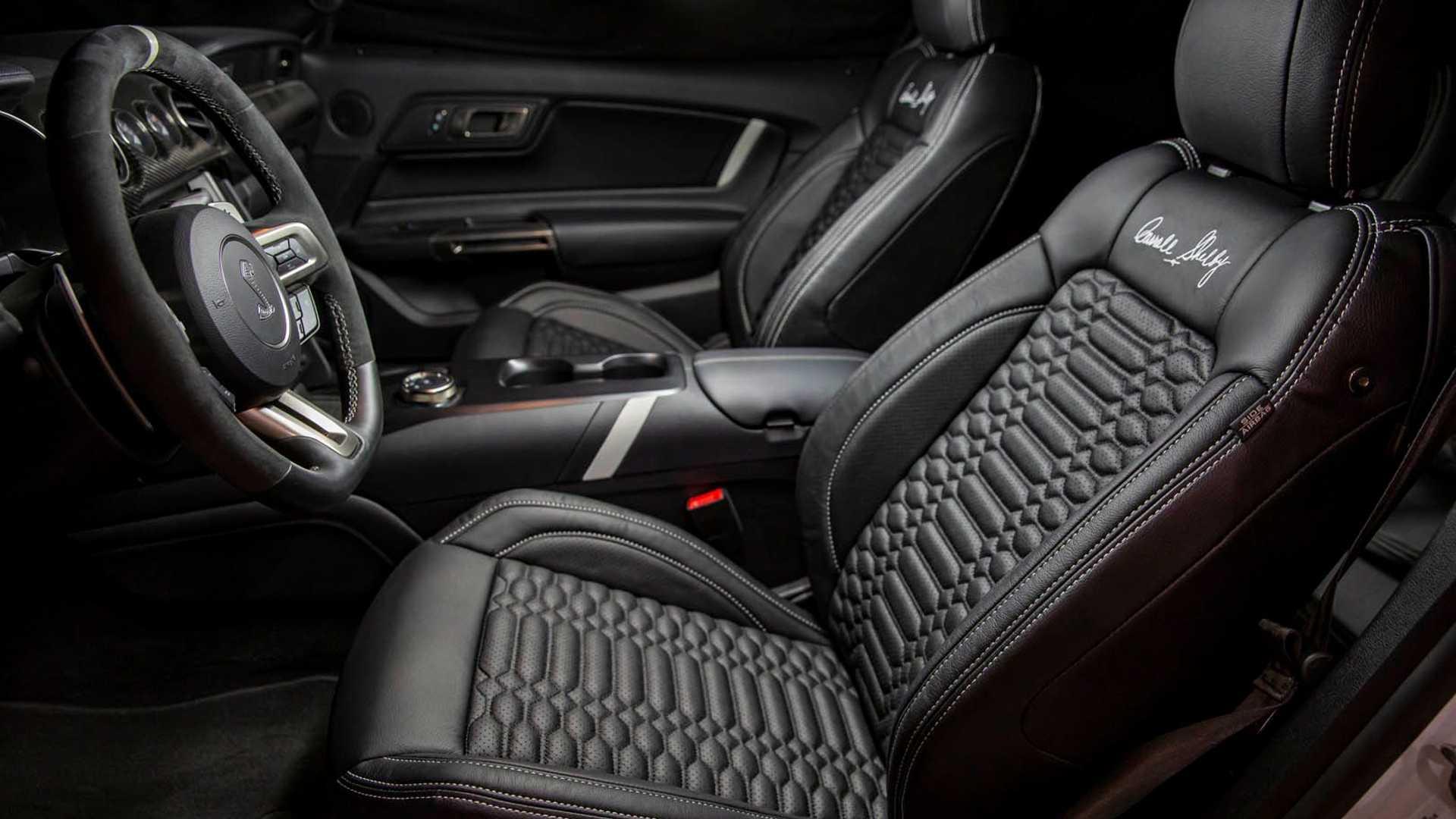 کابین خودرو فورد موستانگ شلبی / Ford Mustang