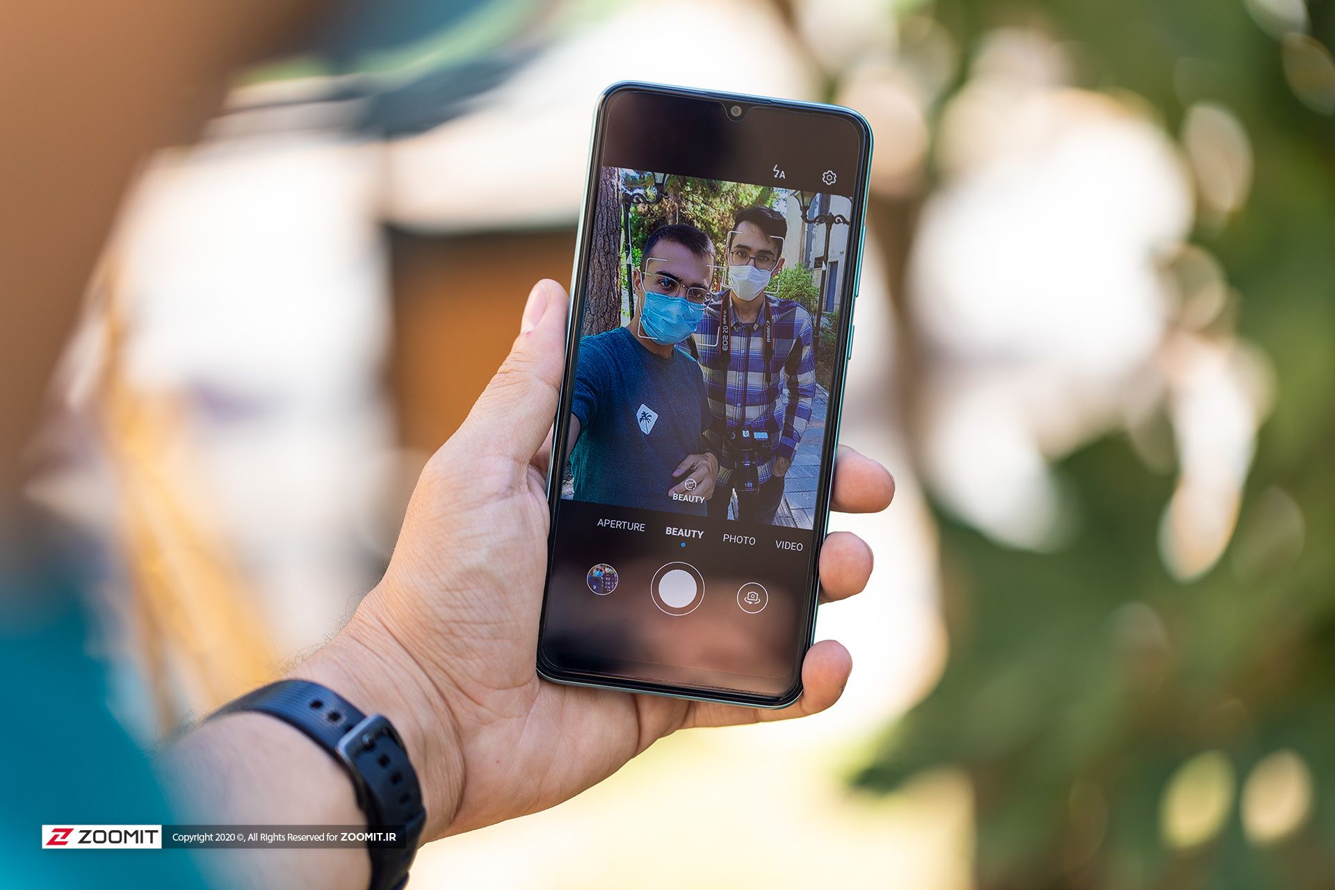 ثبت عکسی سلفی با گوشی Honor 9A (آنر 9A)