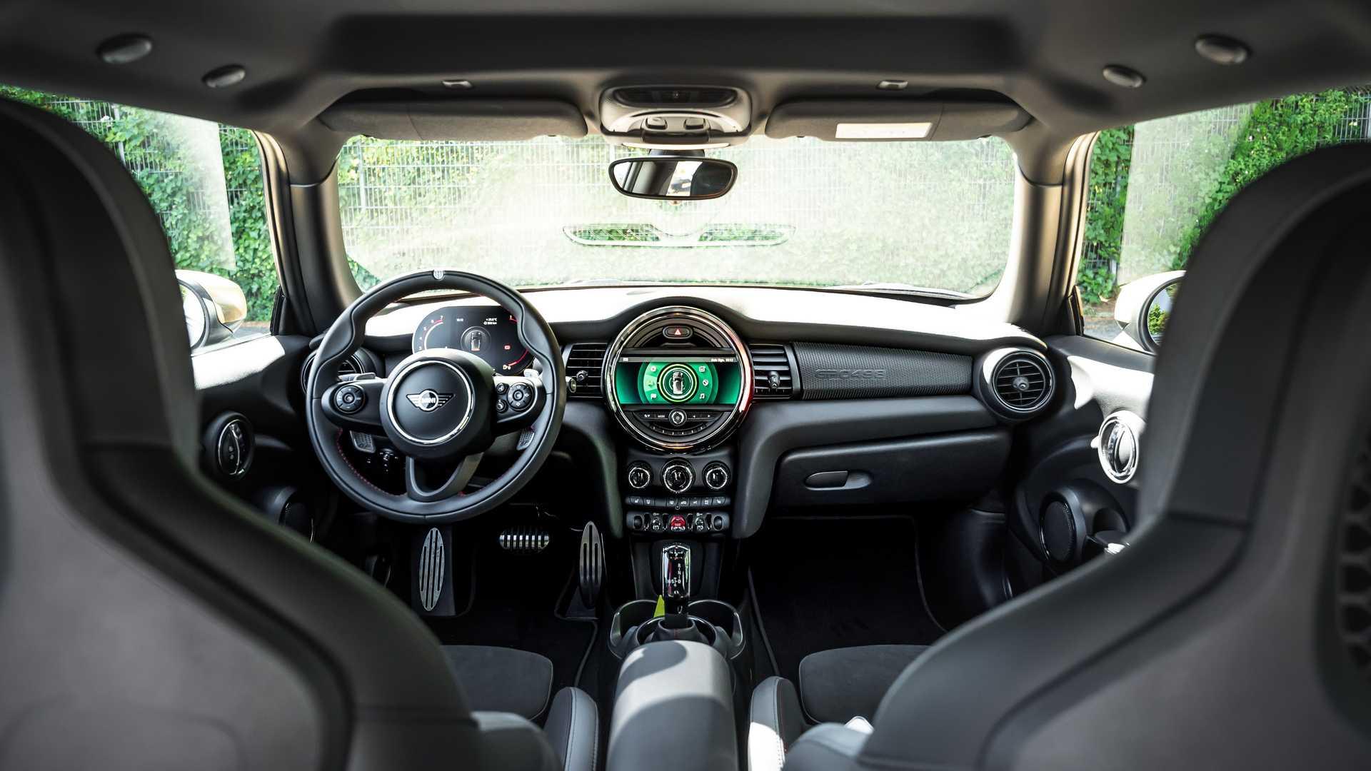 hatchback-Manhart-Mini-John-Cooper-Works-Manhart-6