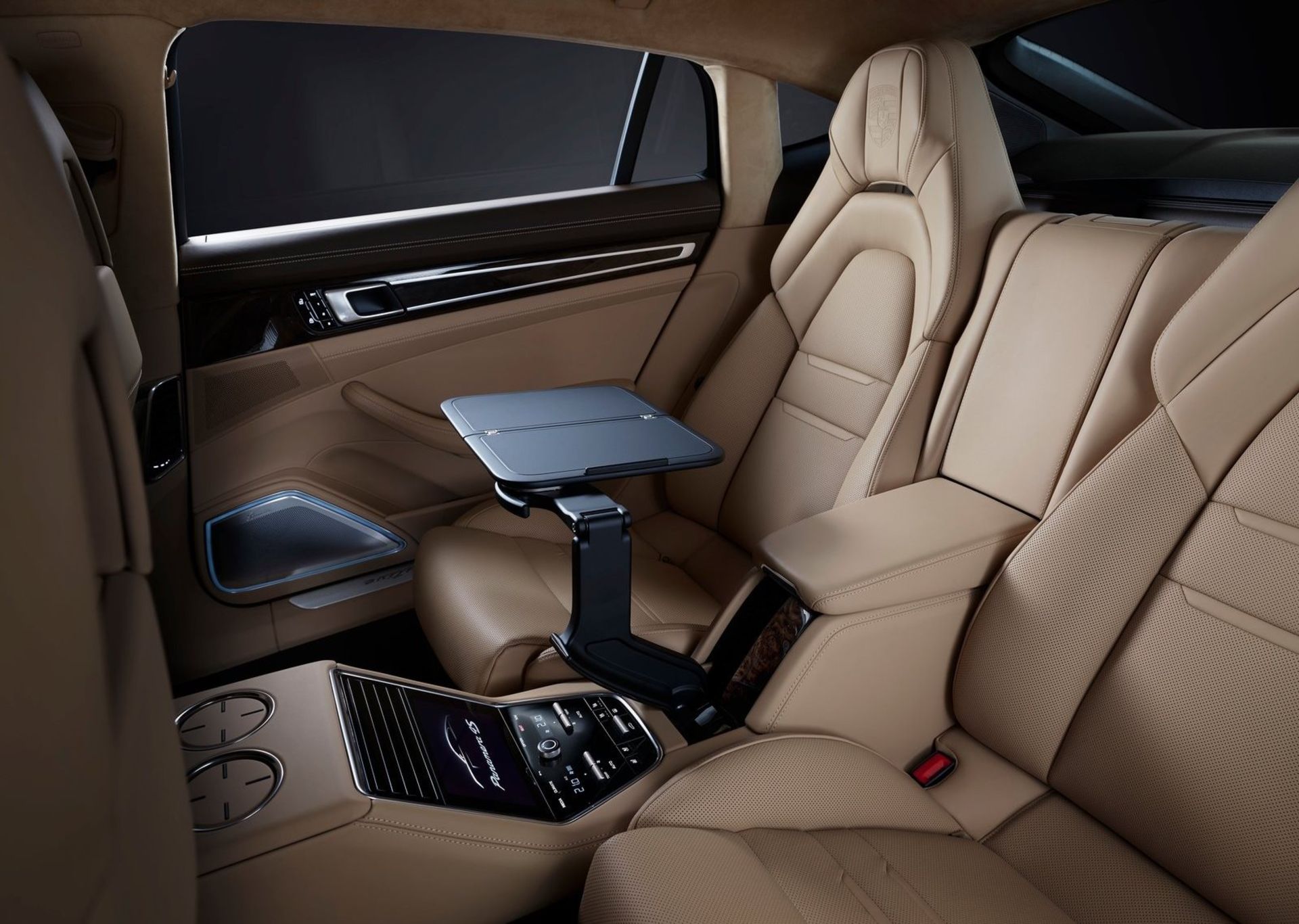 Porsche Panamera 2021 پورشه پانامرا LWB