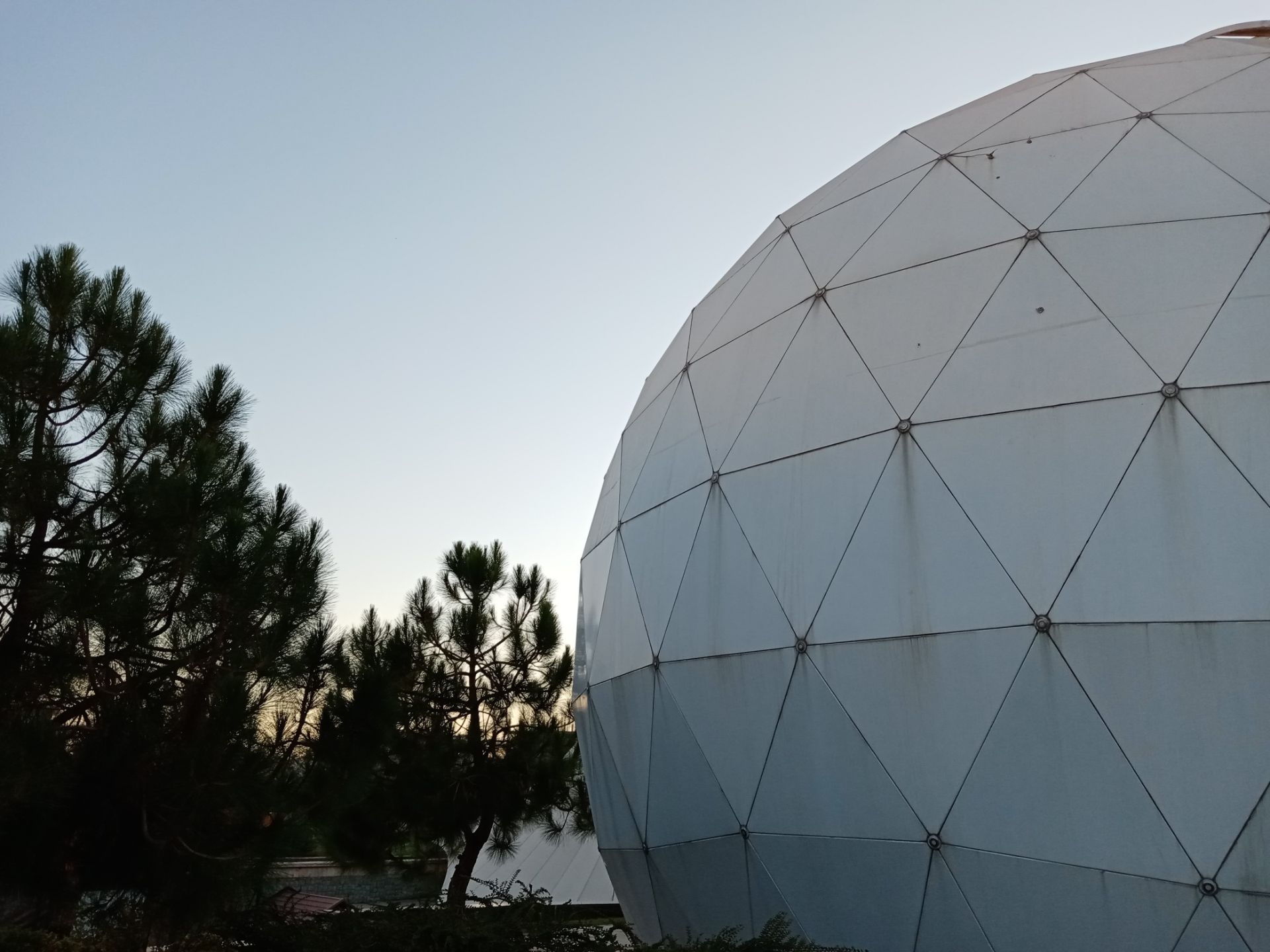 نمونه عکس گرفته شده با دوربین اصلی آنر 9A در روز ۱۰