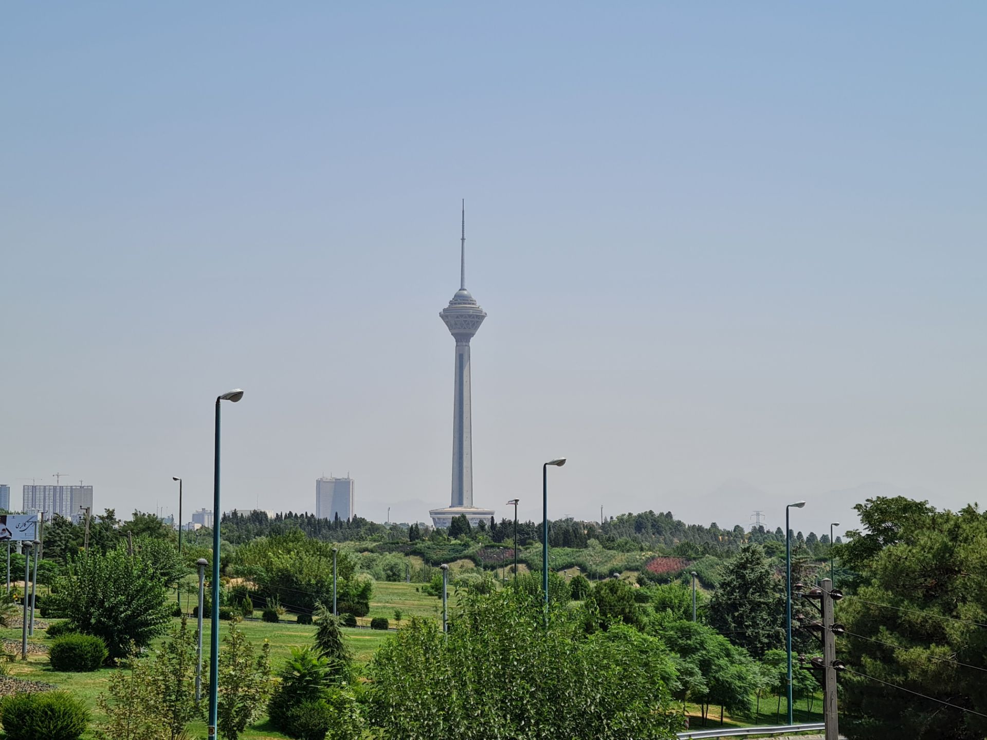 نمونه عکس 3X گلکسی نوت ۲۰ - برج میلاد