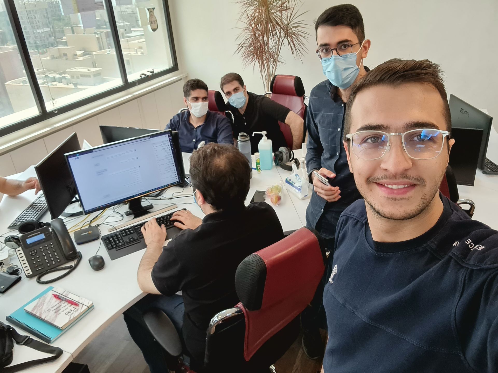 نمونه عکس سلفی گلکسی نوت ۲۰ / نوت اولترا - تیم زومیت