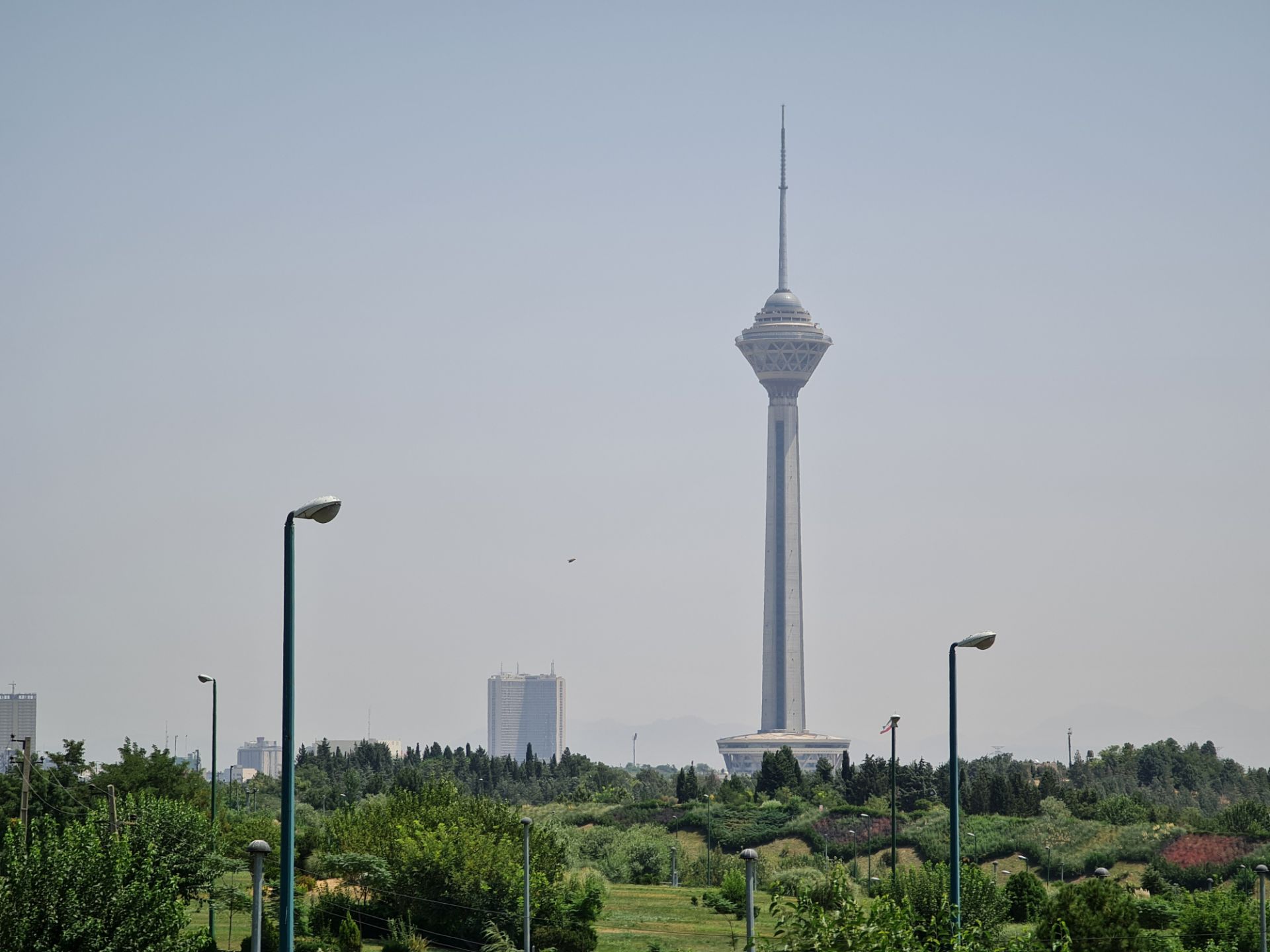 نمونه عکس 5X گلکسی نوت ۲۰ اولترا - برج میلاد