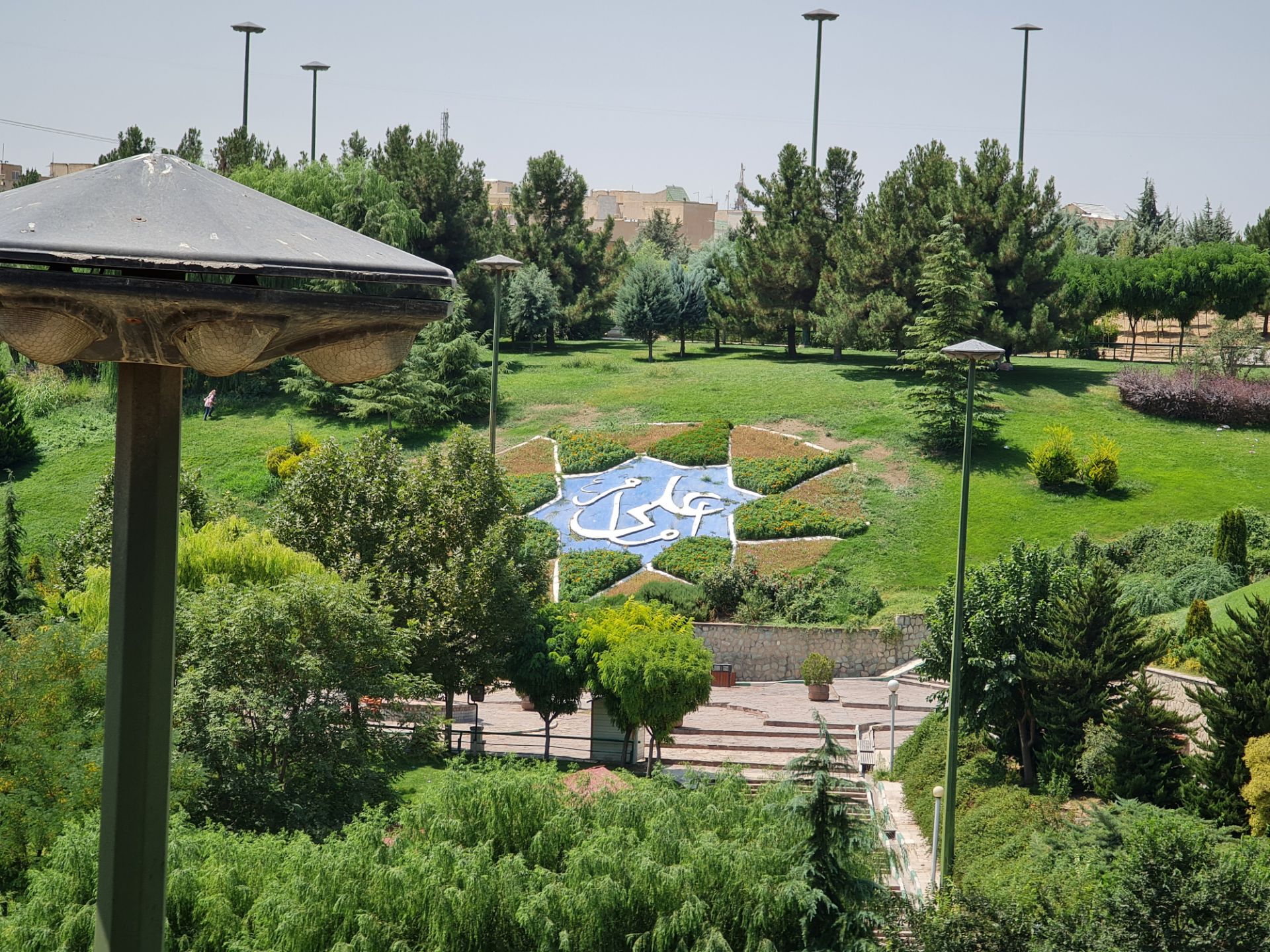 نمونه عکس 5X گلکسی نوت ۲۰ اولترا - نام امام علی (ع) - بوستان نهج البلاغه