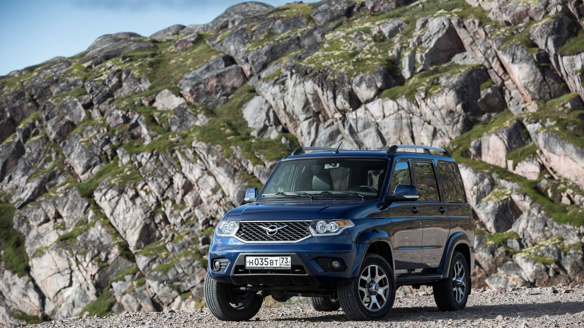 UAZ patriot  یواز پاتریوت شاسی بلند روسی