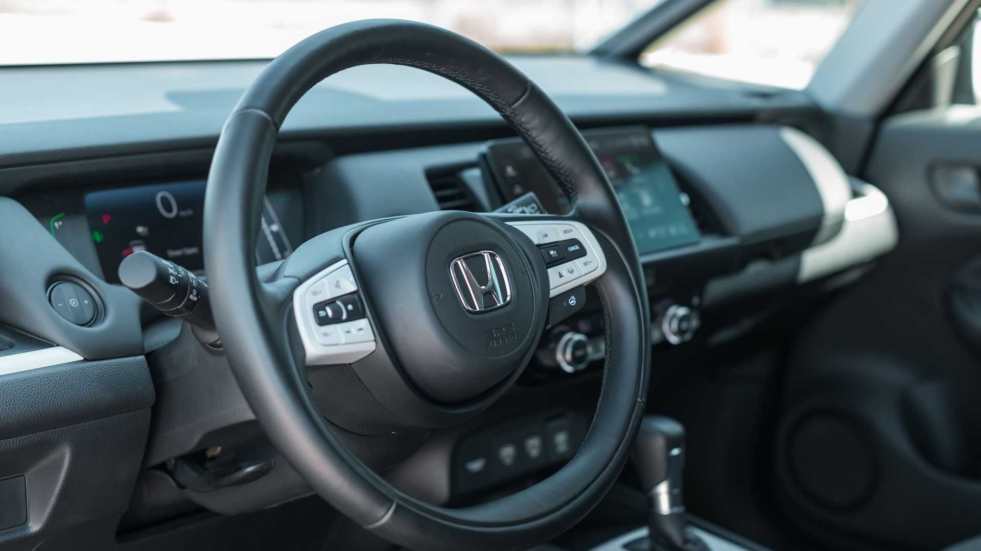 مرجع متخصصين ايران نماي فرمان و داشبورد خودروي هيبريدي / Hybrid car هوندا جاز فيت / 2020 Honda Jazz (Fit) e:HEV 