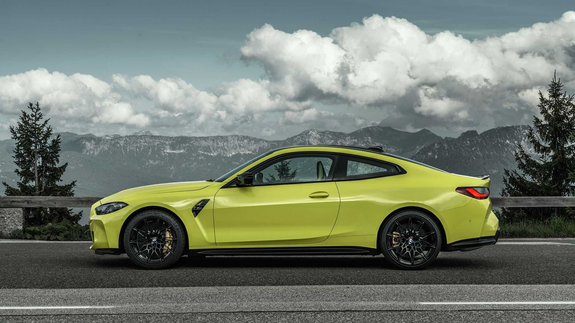 BMW  M4 2021 بی ام و  M4 
