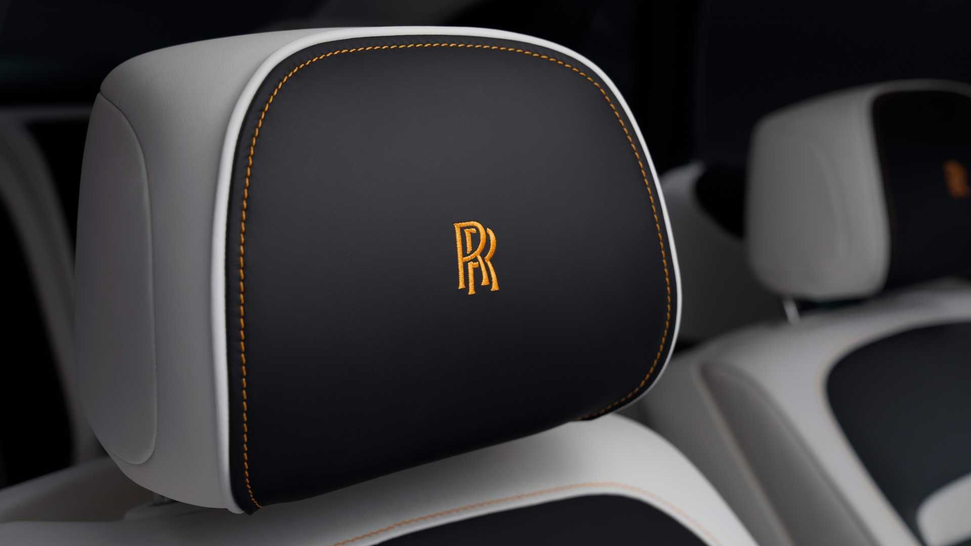 صندلی نسخه طویل رولزرویس گوست 2021 / 2021 Rolls-Royce Ghost Extended 