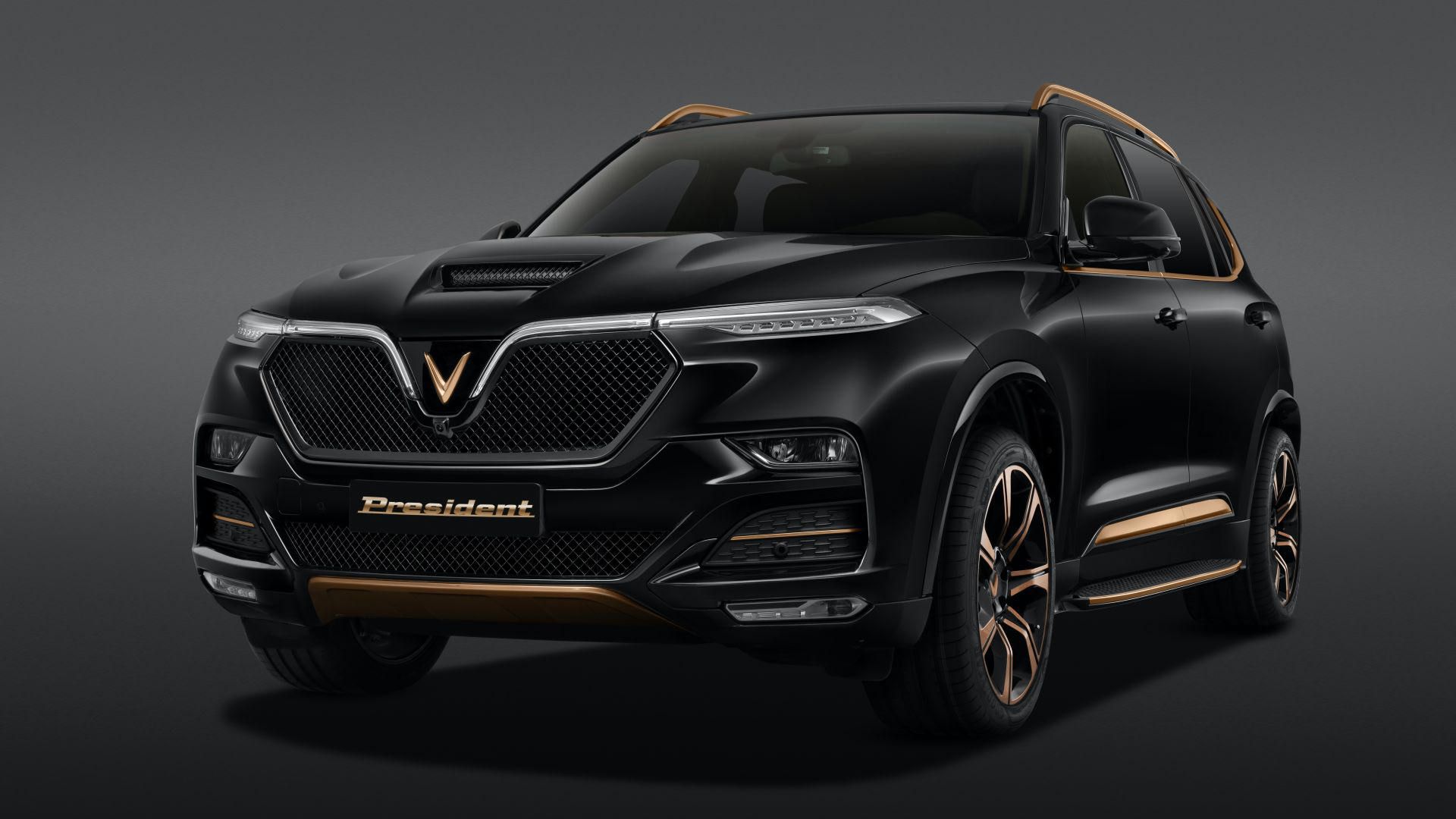 نمای سه چهارم شاسی بلند لوکس وین فست پرزیدنت / VinFast President Luxury SUV مجهز به پیشرانه جنرال موتورز