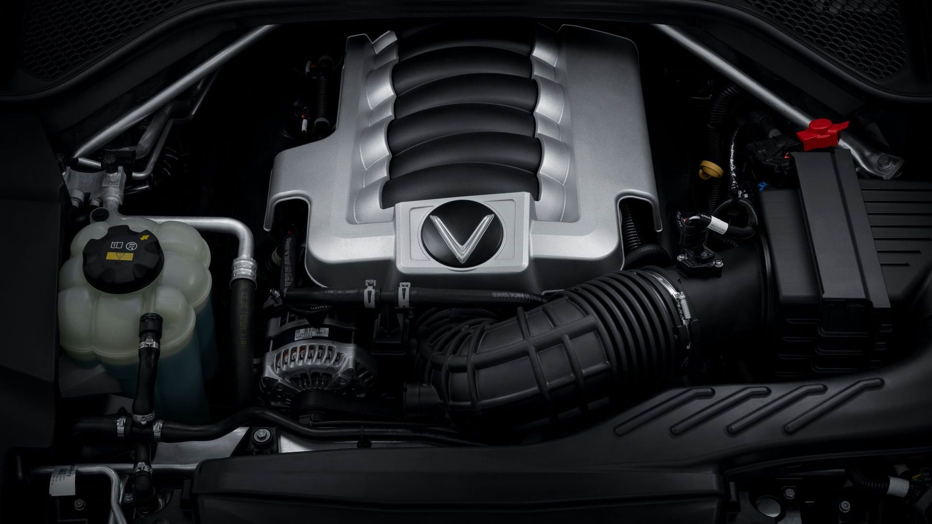 مرجع متخصصين ايران پيشرانه شاسي بلند لوكس وين فست پرزيدنت / VinFast President Luxury SUV