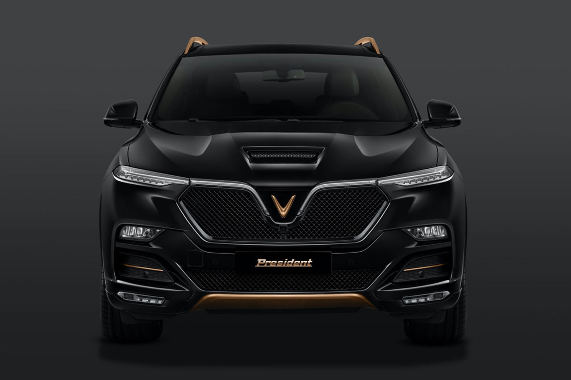 مرجع متخصصين ايران نماي جلو شاسي بلند لوكس وين فست پرزيدنت / VinFast President Luxury SUV با رنگ مشكي