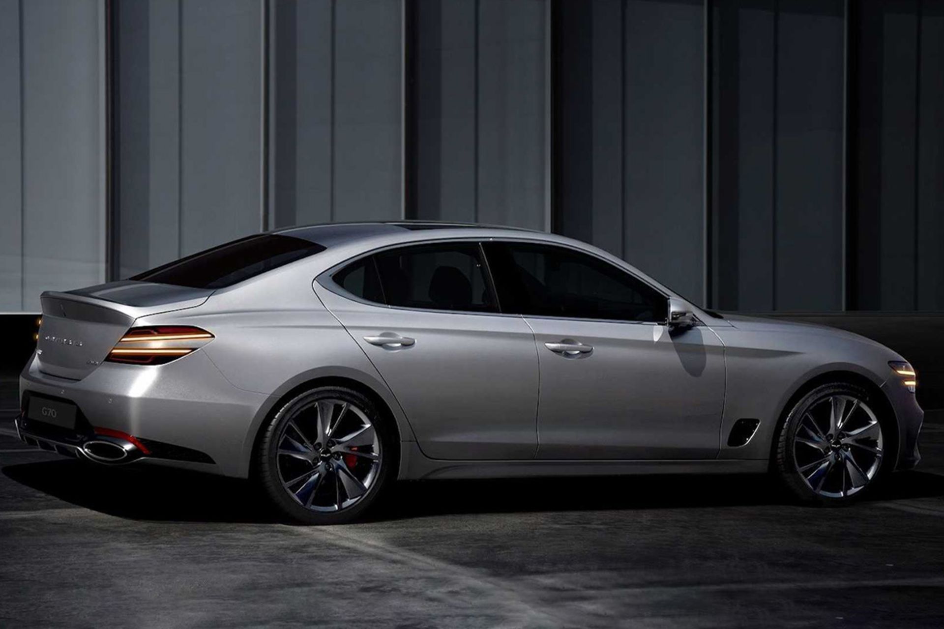  Genesis G70 جنسیس 2022