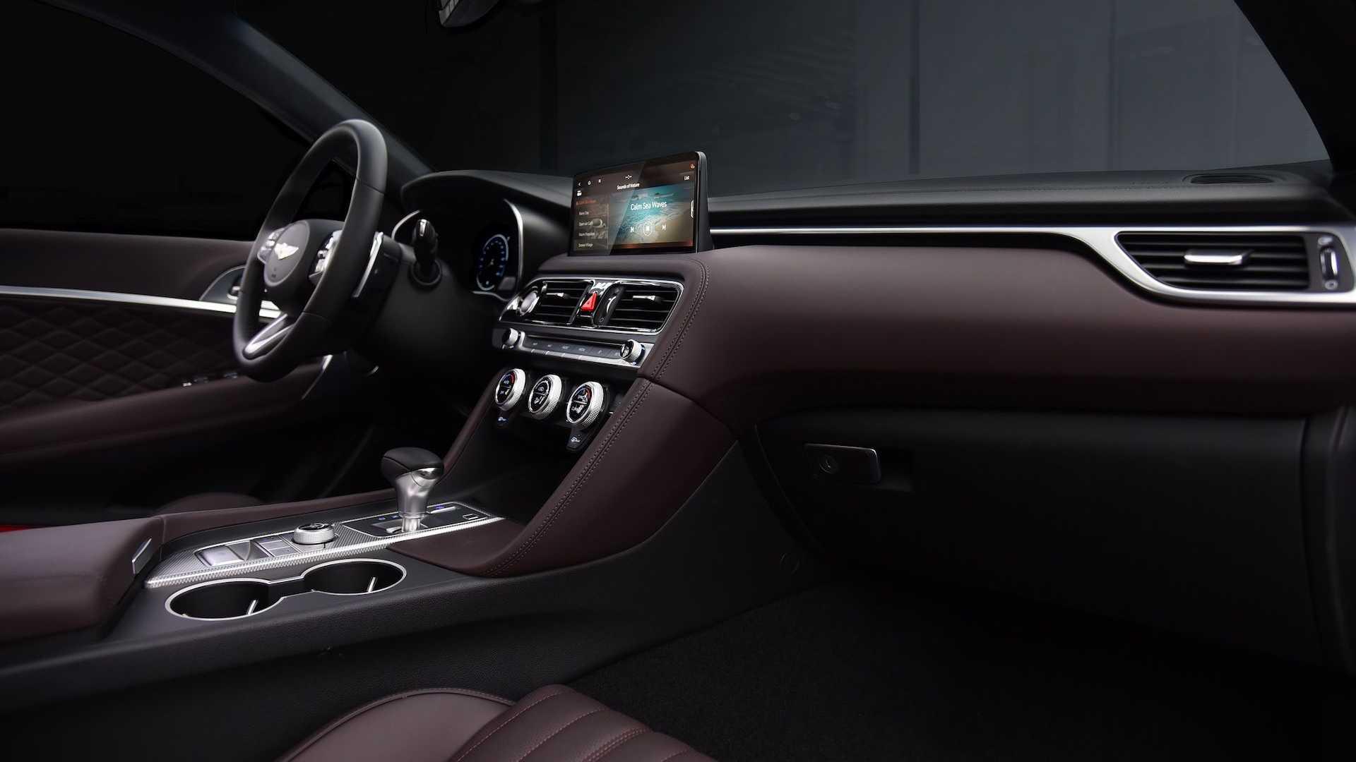  Genesis G70 جنسیس 2022  کابین