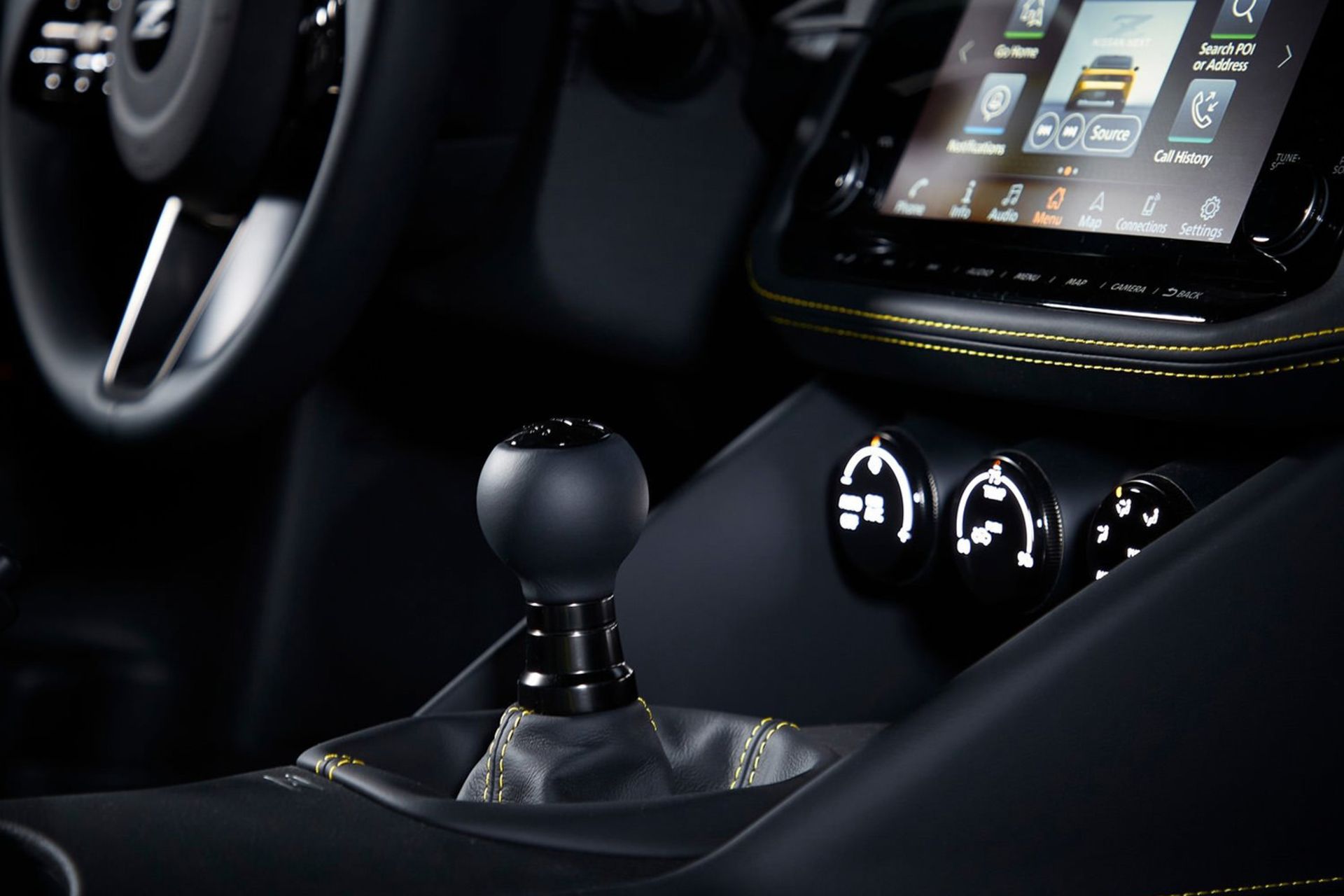 خودرو نیسان Z Proto دسته دنده