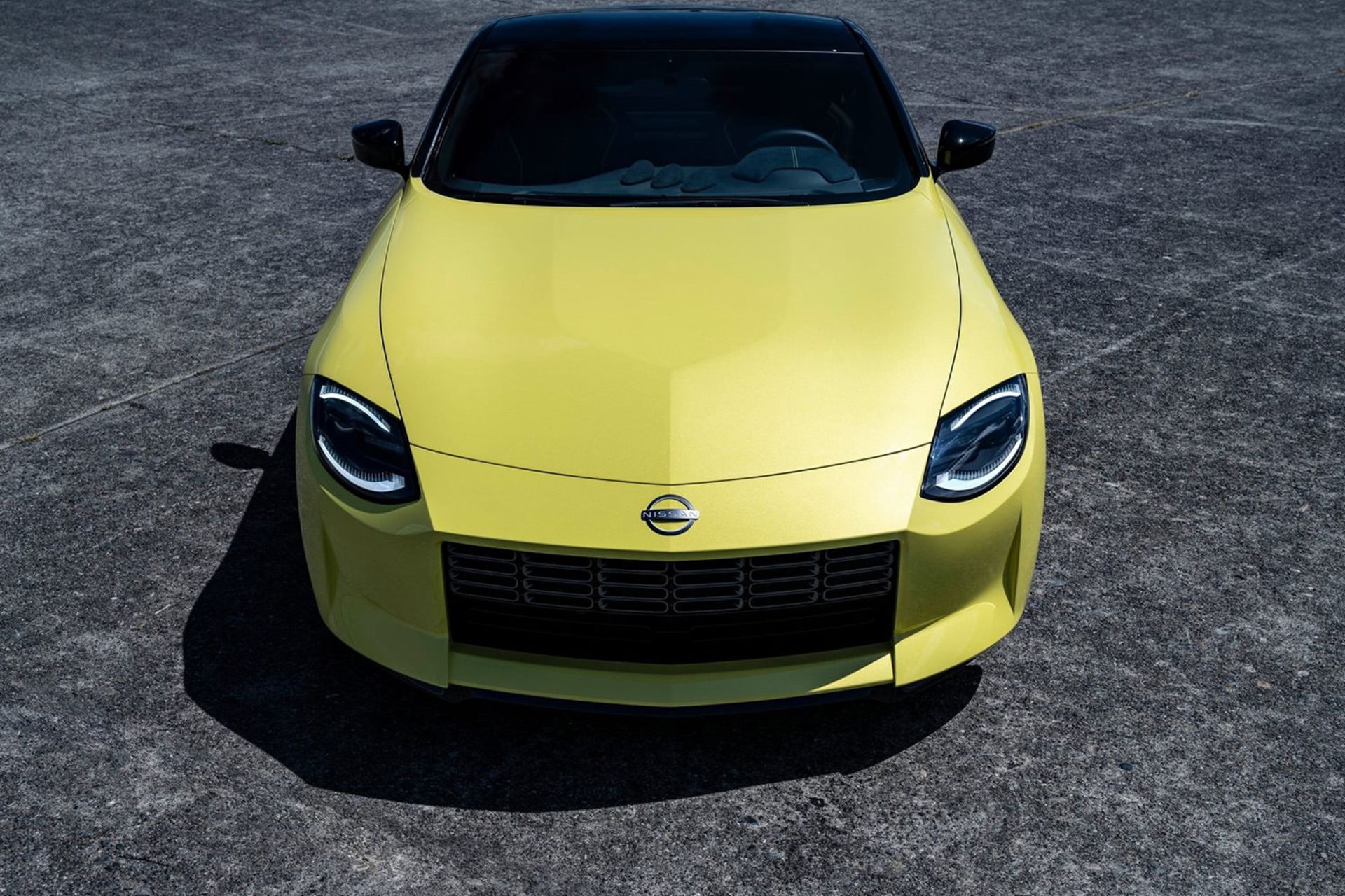 خودرو نیسان Z Proto کاپوت 