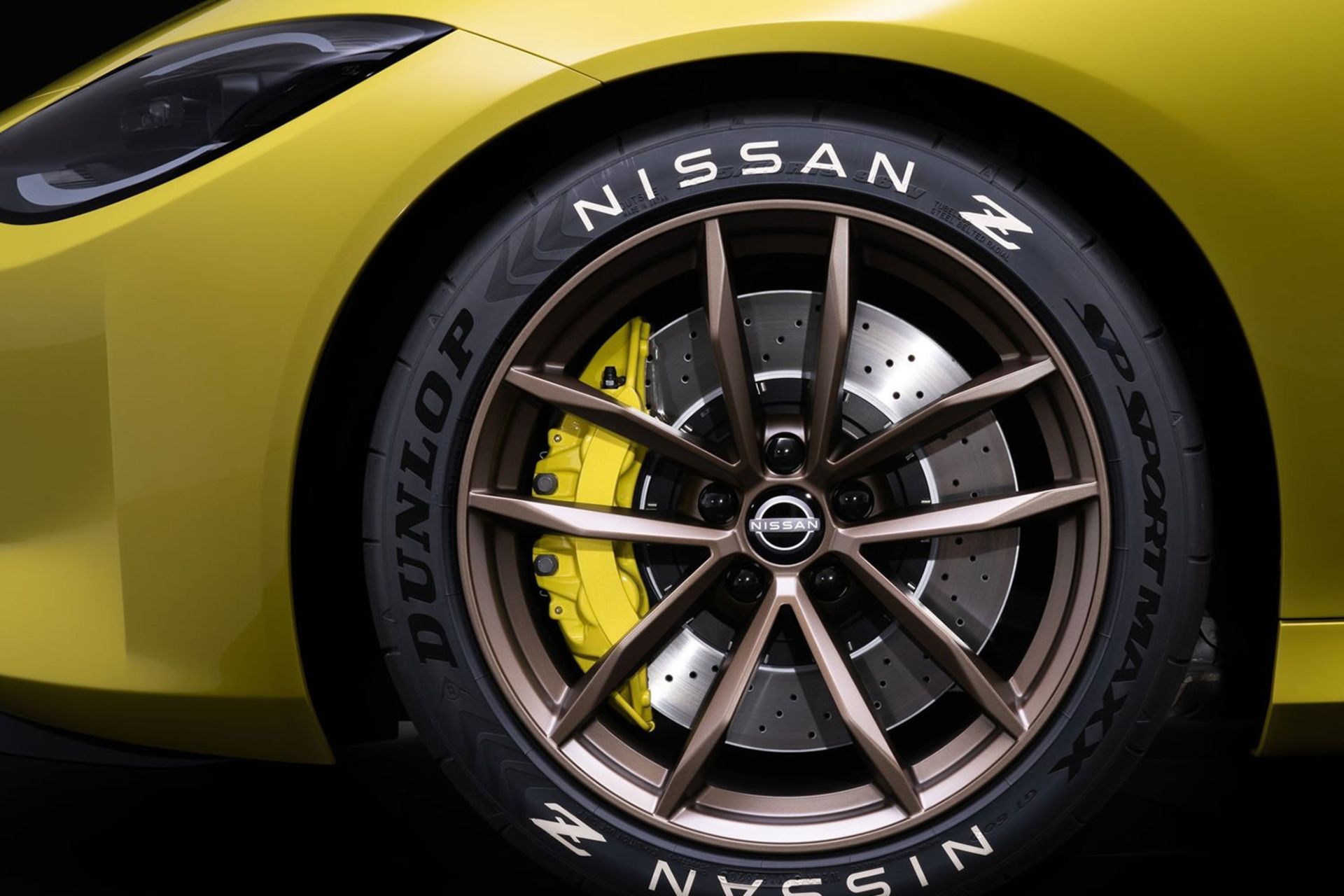 خودرو نیسان Z Proto رینگ