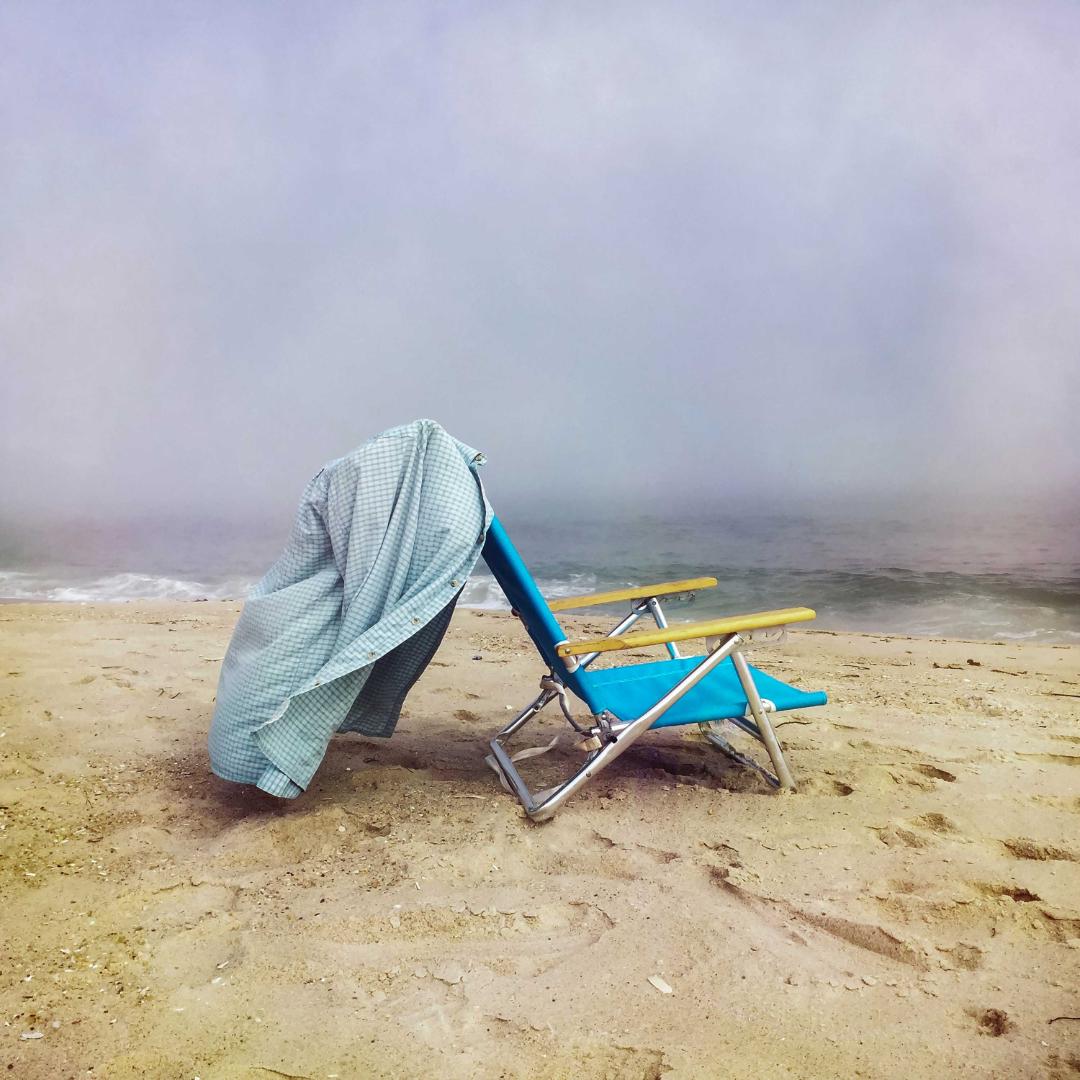 danielle-moir-beach-chair