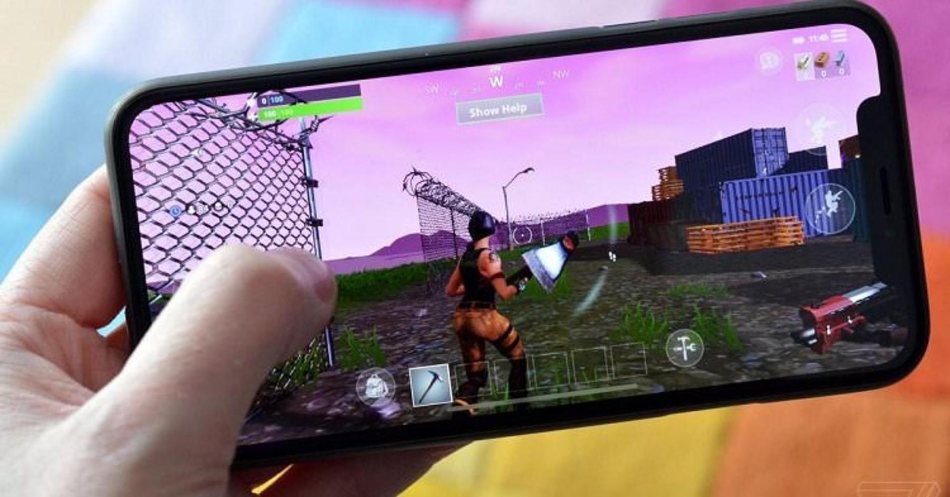 بازی فورتنایت نسخه iOS