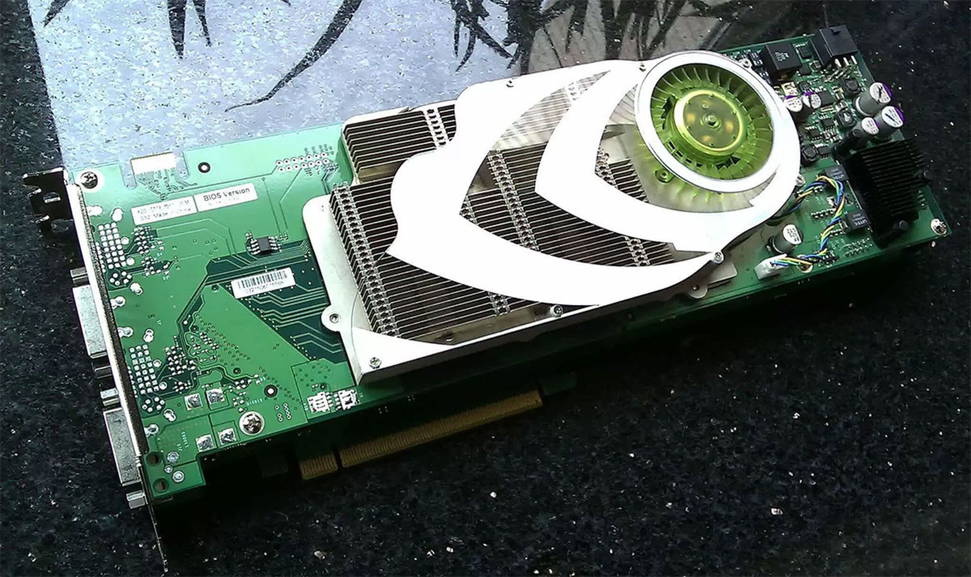 کارت گرافیک geforce 7900 gx2
