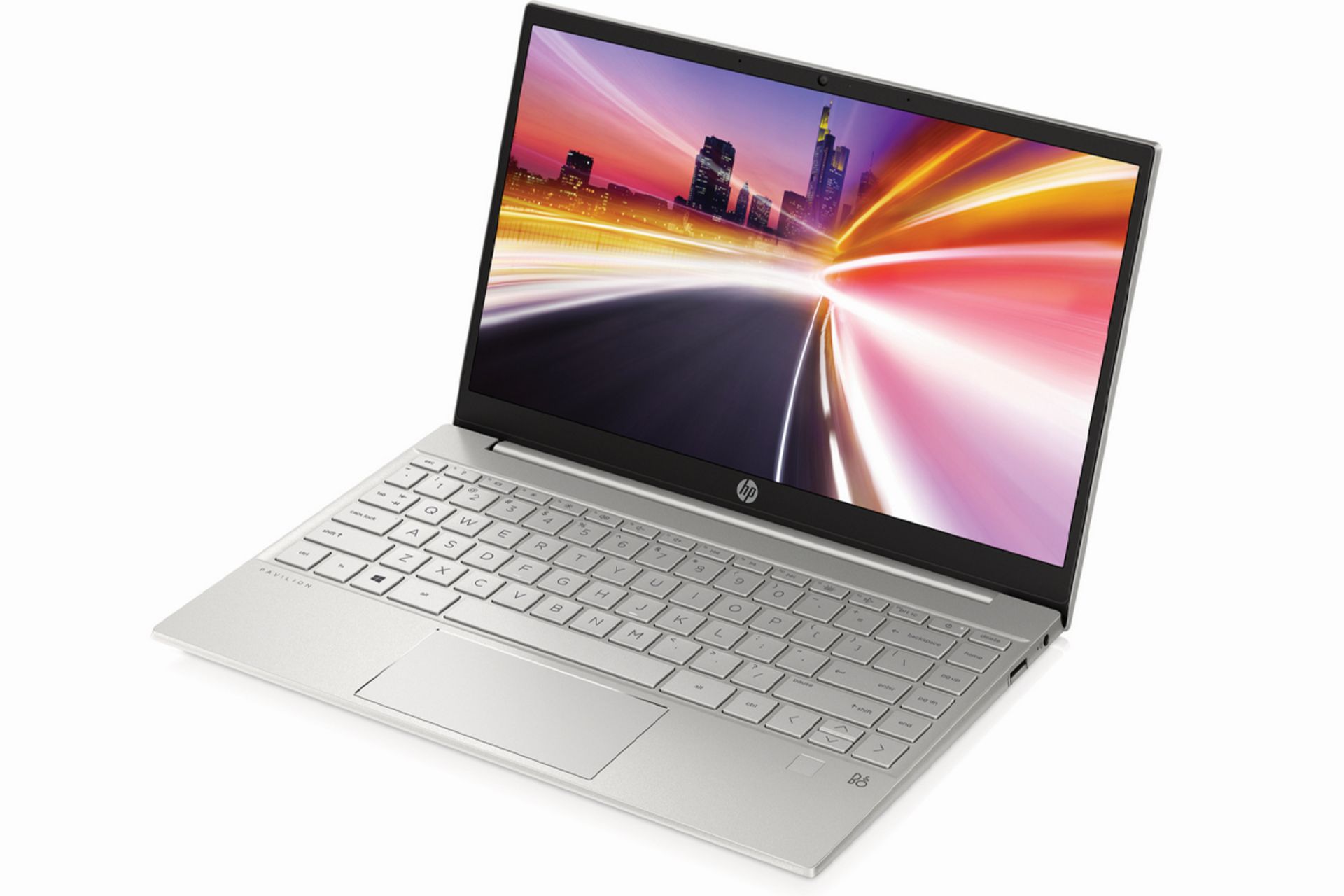 لپ تاپ HP Pavilion 13 مدل 2020 از نمای جلو سفید نمایشگر کیبورد