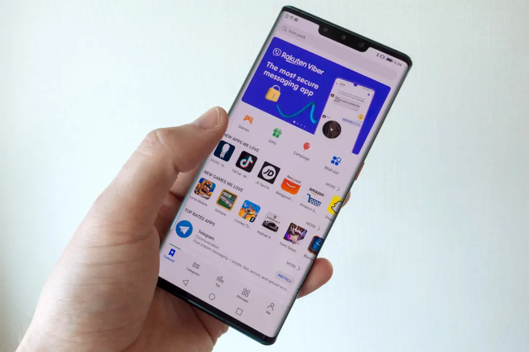 گوشی هواوی / Huawei درحال اجرای اپ گالری / AppGallery