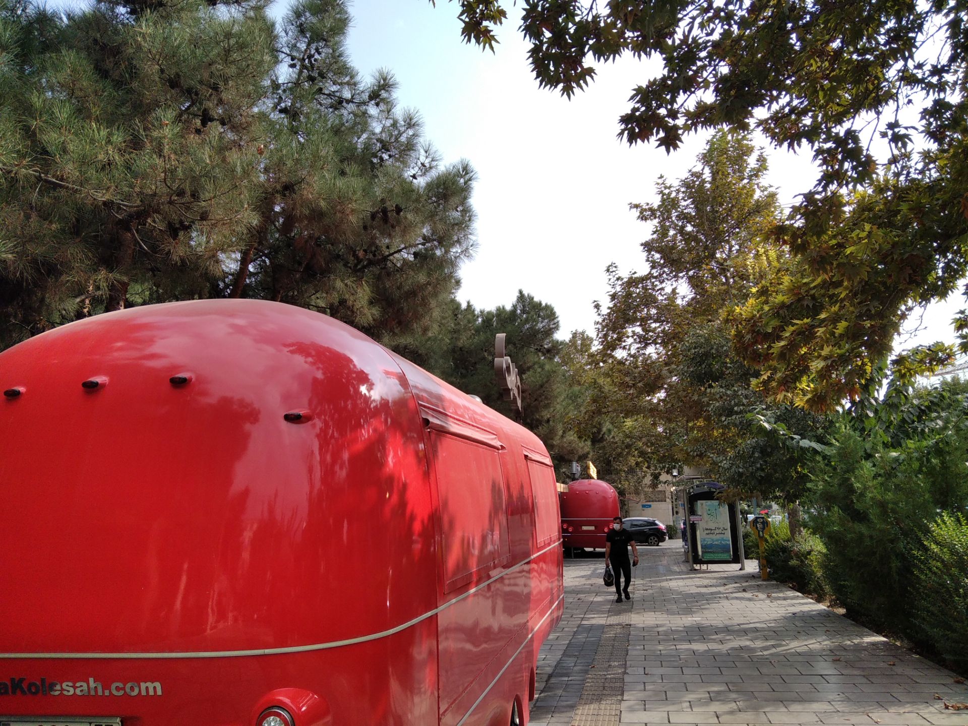 نمونه عکس ثبت شده توسط دوربین اصلی شیائومی ردمی ۸ - مسیری در یک پارک