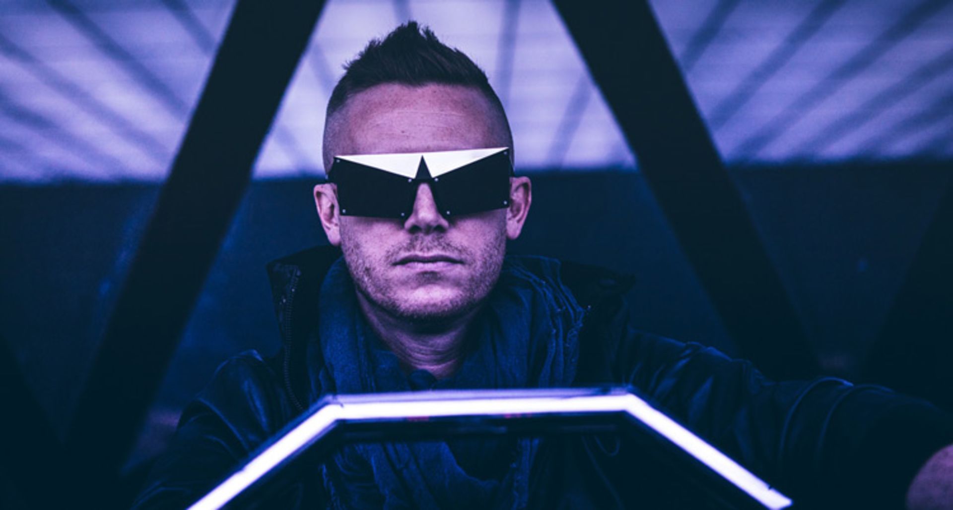 لامبورگینی کانتاش بخشی از پروژه Lo Res برند UNITED NUDE