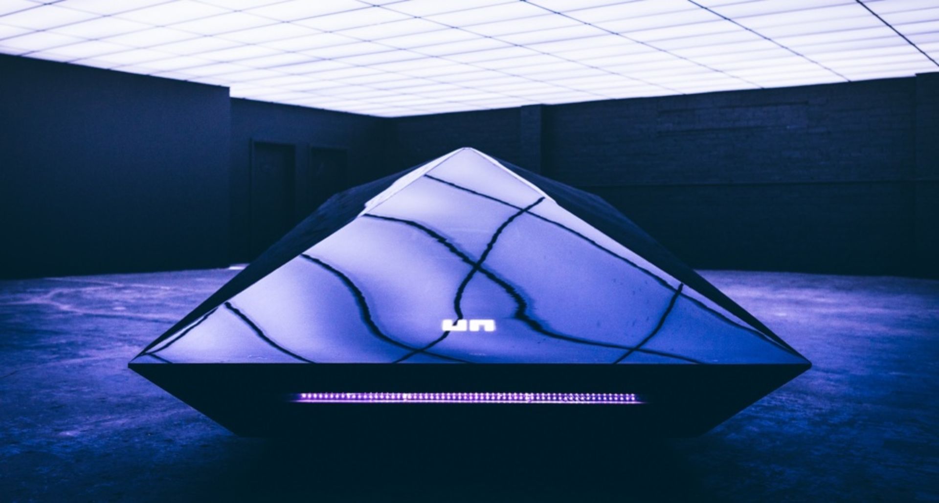 UNITED NUDE برند Lo Res لامبورگینی کانتاش بخشی از پروژه  