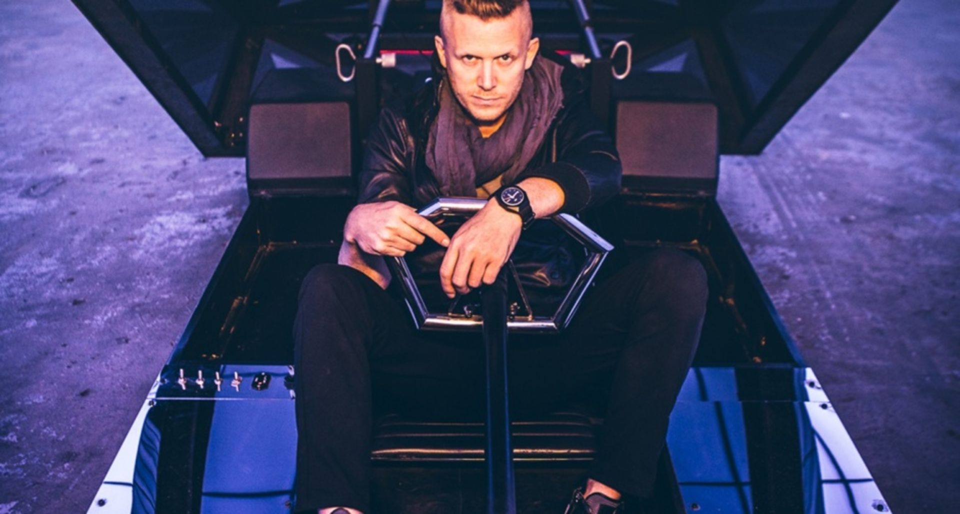 UNITED NUDE برند Lo Res لامبورگینی کانتاش بخشی از پروژه  