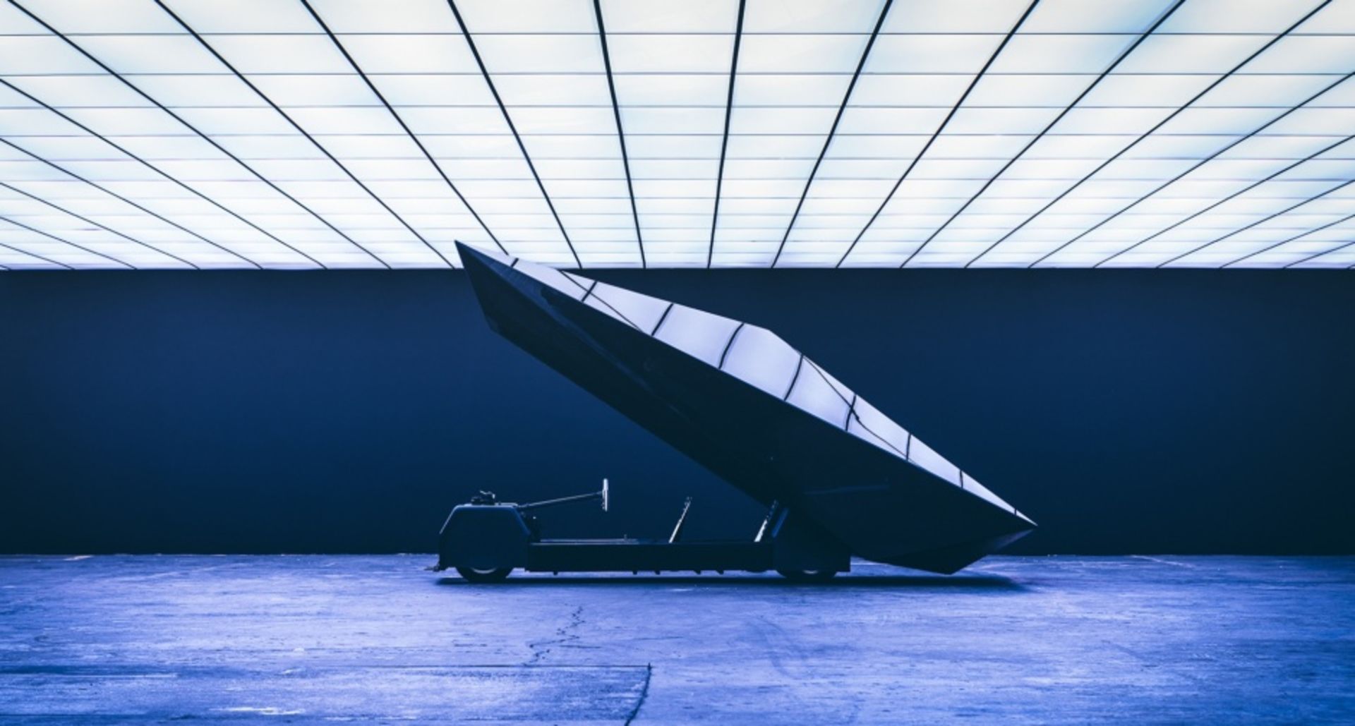 UNITED NUDE برند Lo Res لامبورگینی کانتاش بخشی از پروژه  