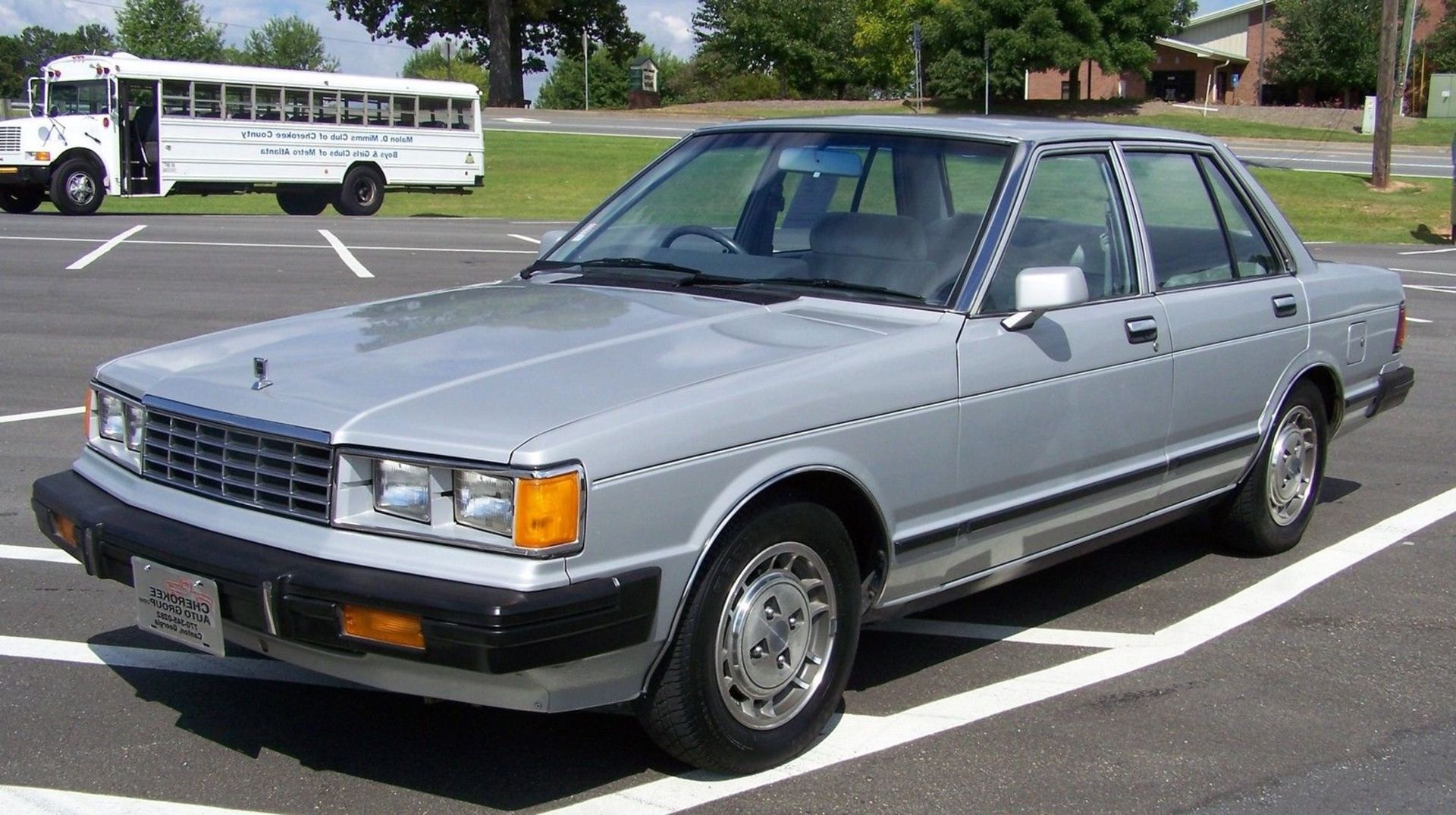 nissan maxiam 1981 نیسان ماکسیما