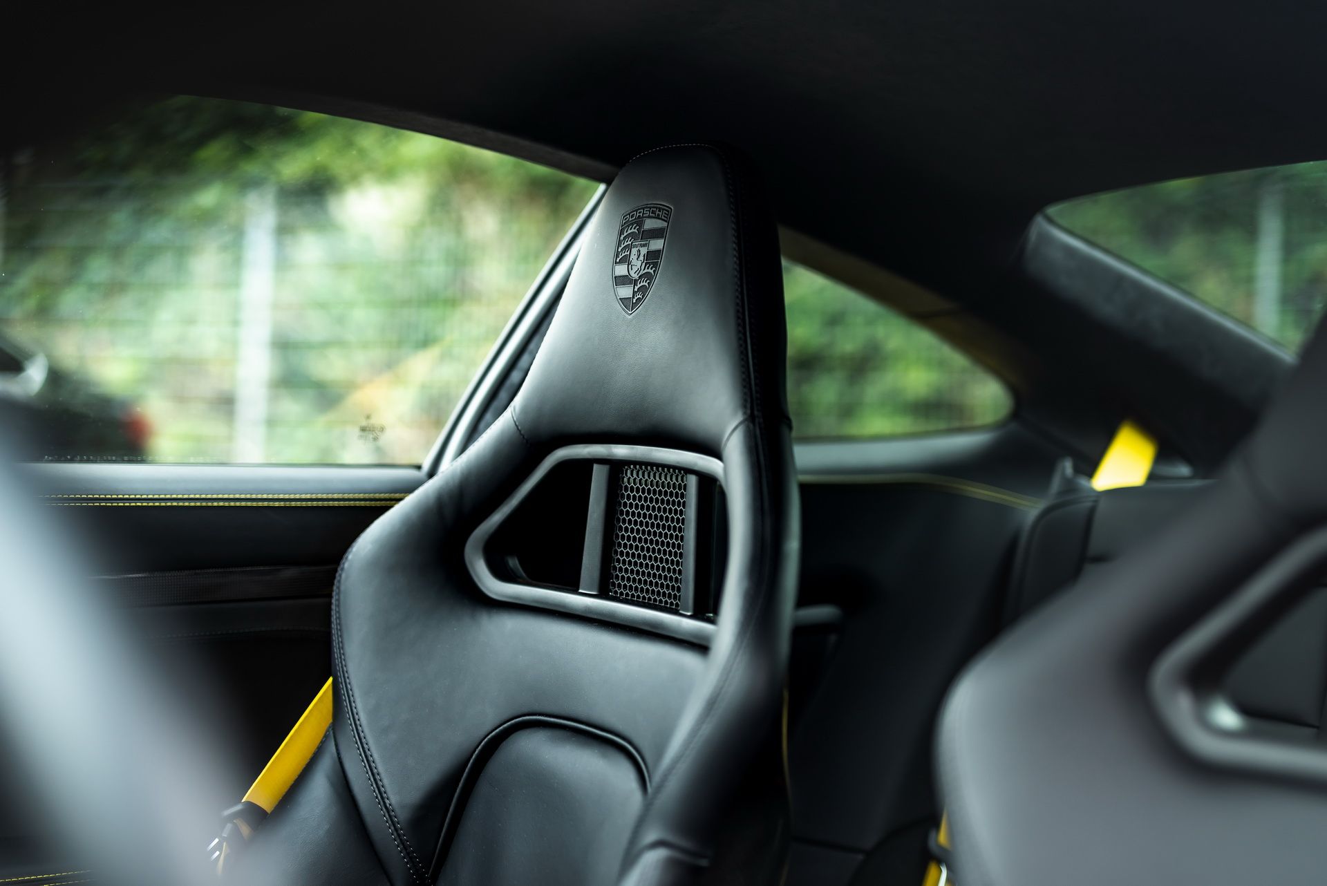 Porsche 911 Turbo S By Manhart  پورشه 911 توربو منهارت