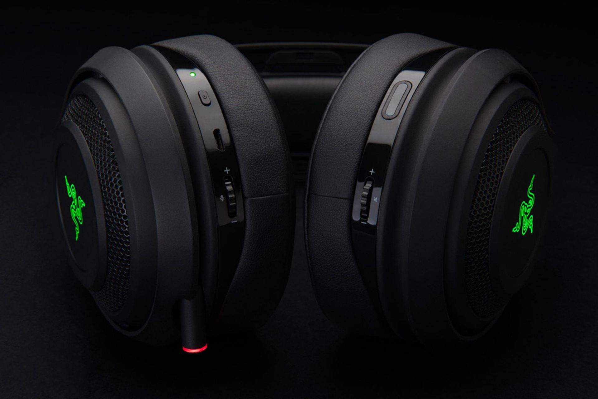 کلید پاور و تنظیم  صدا هدفون گیمینگ ریزر Mano War مشکی