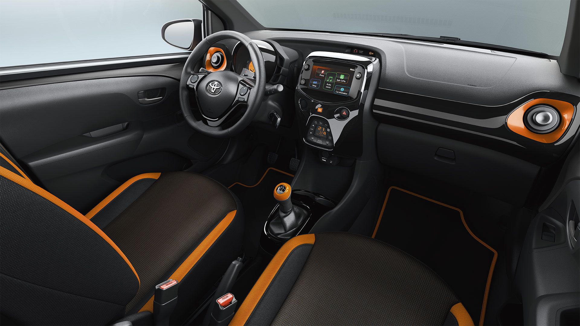 Toyota Aygo JBL Edition  تویوتا آیگو جی بی ال  کابین