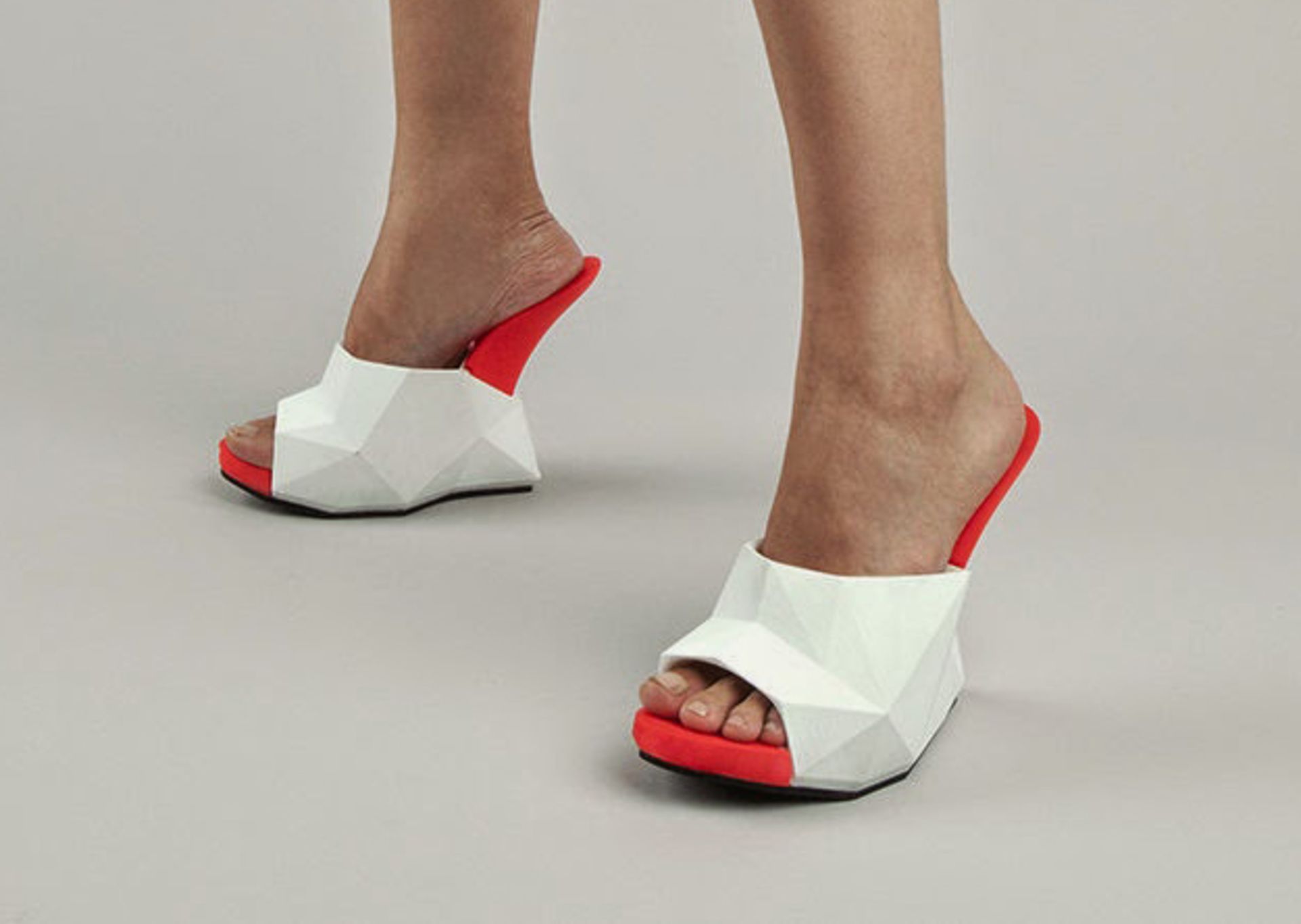  UNITED NUDE طرح های مفهومی ساخته شده با تکنولوژی پرینت سه بعدی، از تولیدات برند 