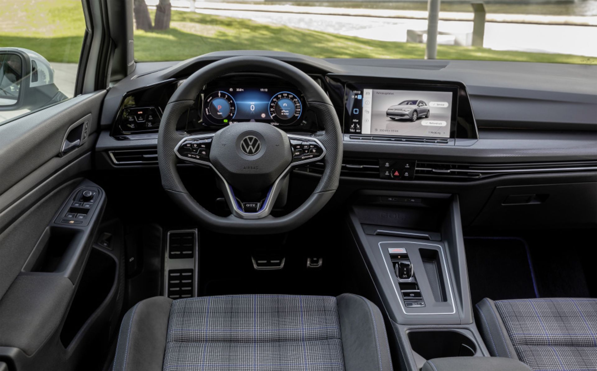 مرجع متخصصين ايران  Volkswagen Golf GTE فولكس واگن گلف پلاگين هيبريد 2021