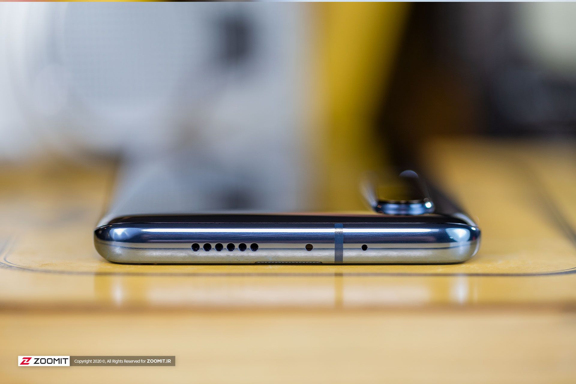 لبه بالای گوشی شیائومی می ۱۰ / Xiaomi Mi 10 5G