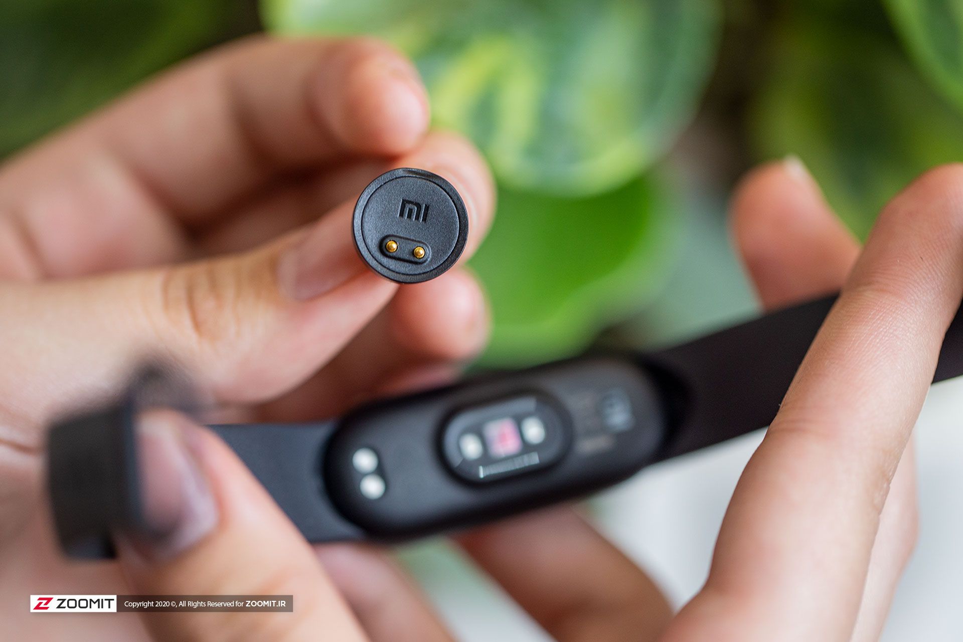 تصاویر بررسی دستبند شیائومی می‌ بند ۵/xiaomi mi band 5