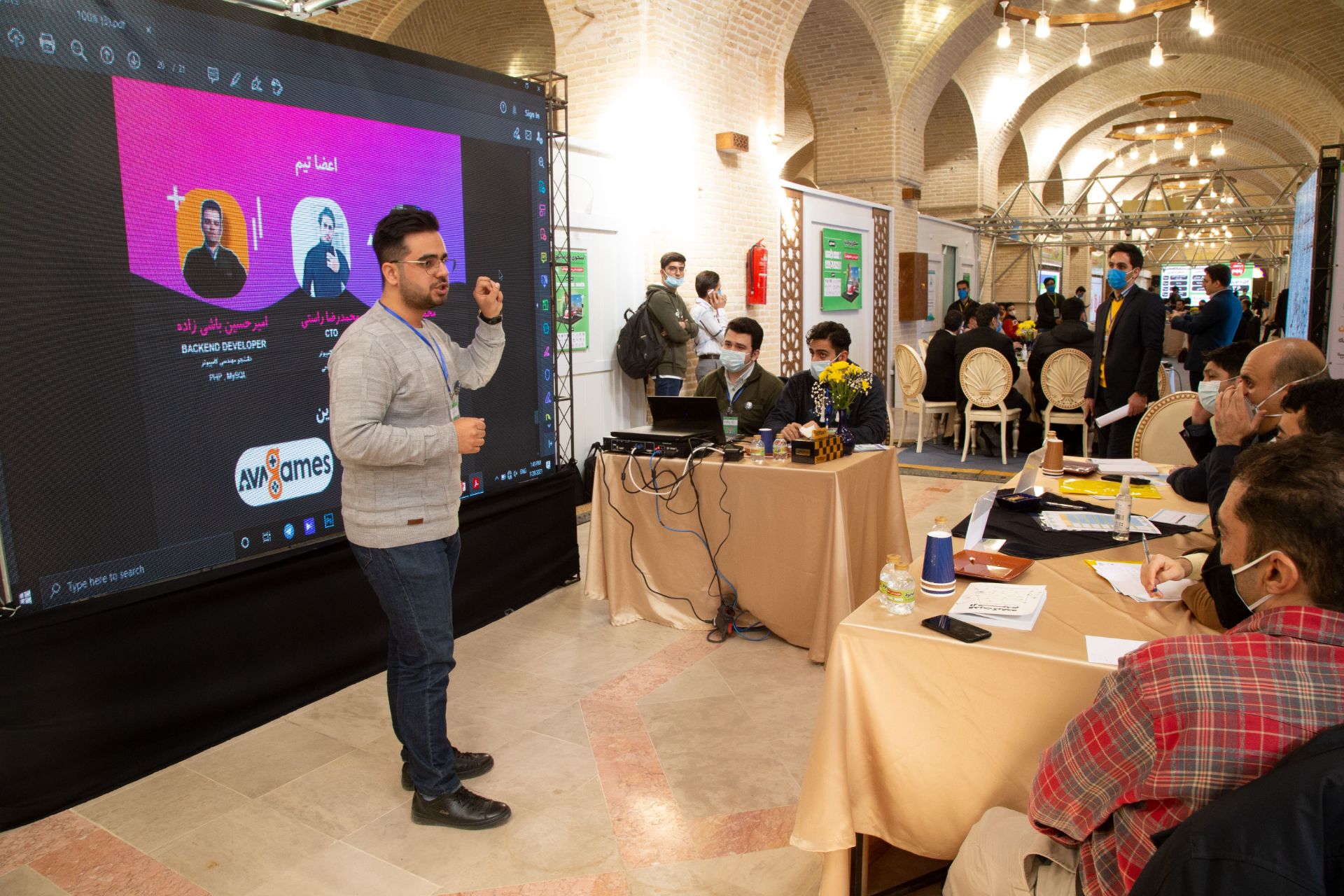 رویداد سکوی پرتاب یزد 100استارتاپ