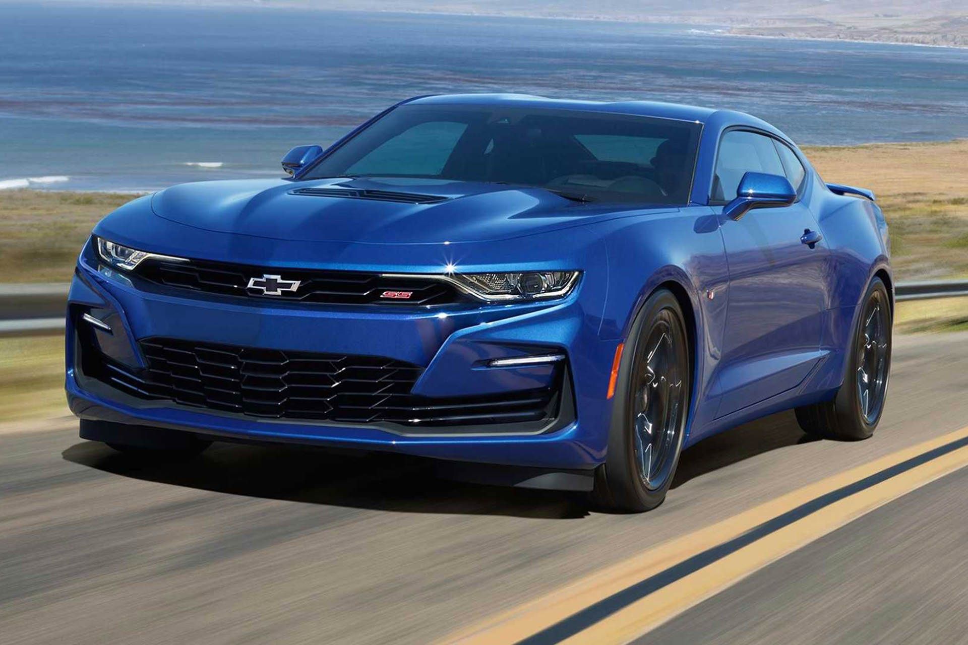 شورولت کامارو اس اس / Chevrolet Camaro SS آبی رنگ در جاده