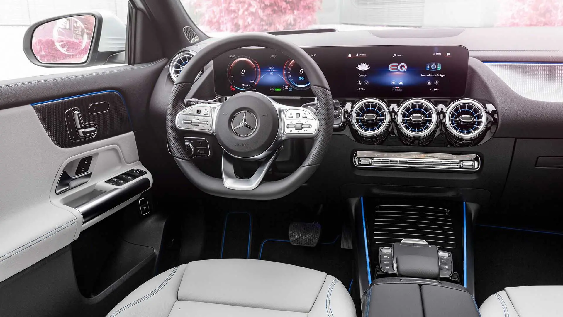 Mercedes-Benz EQA مرسدس بنز برقی ای کیو ای نمای فرمان