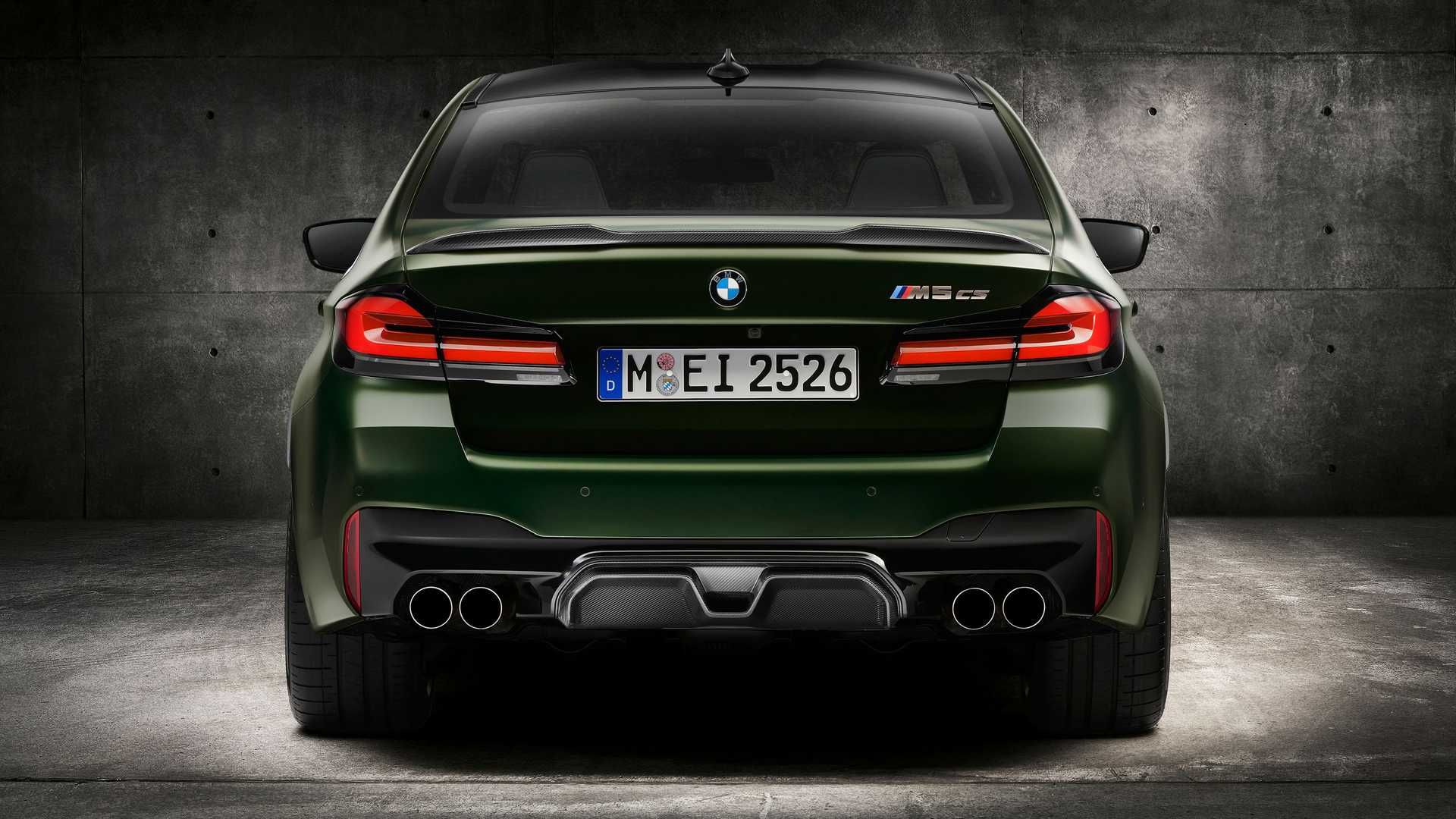 BMW M5 CS بی ام و ام 5 سی اس 2022 نمای پشت