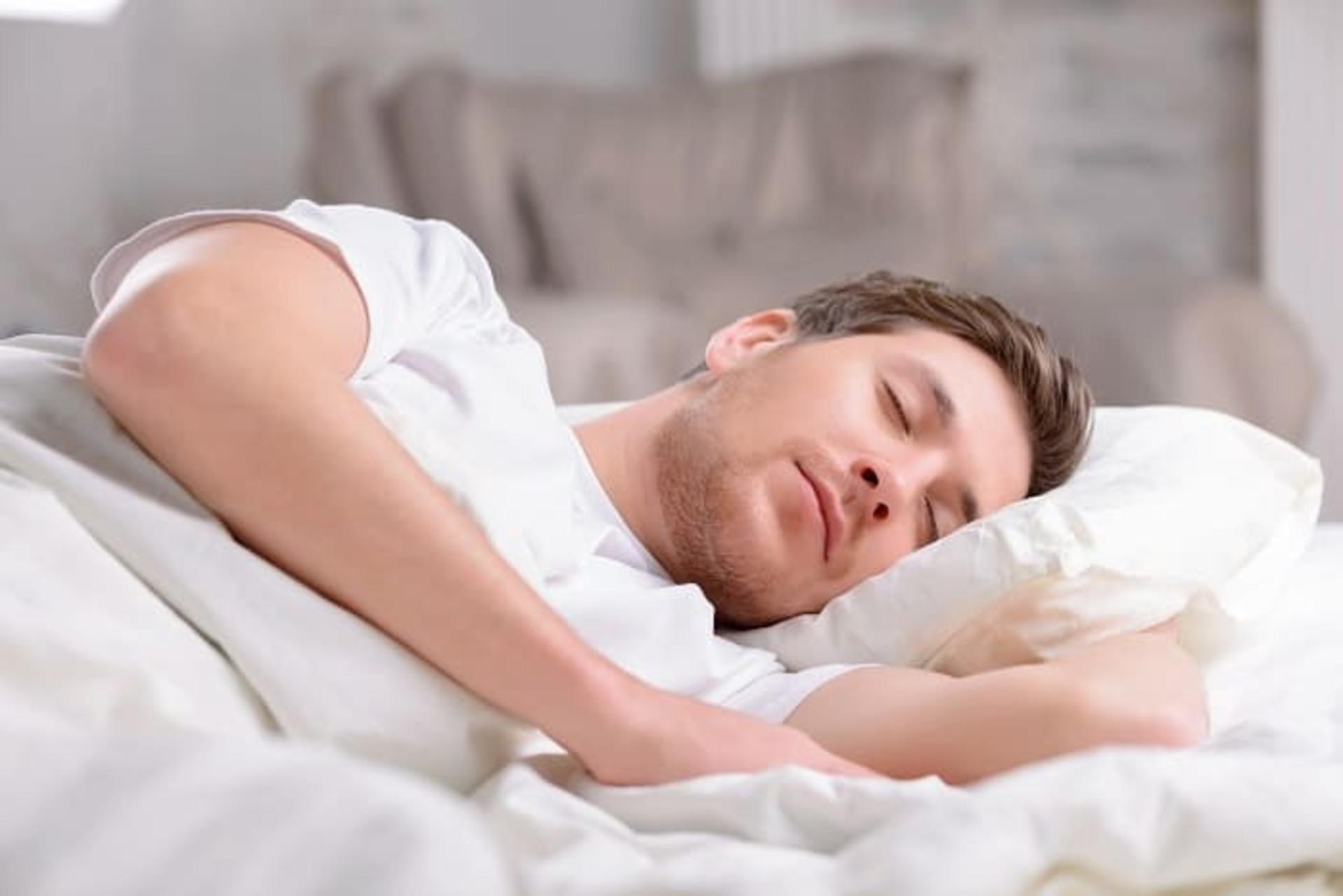 استفاده از بالش و تشک مناسب به هنگام خواب