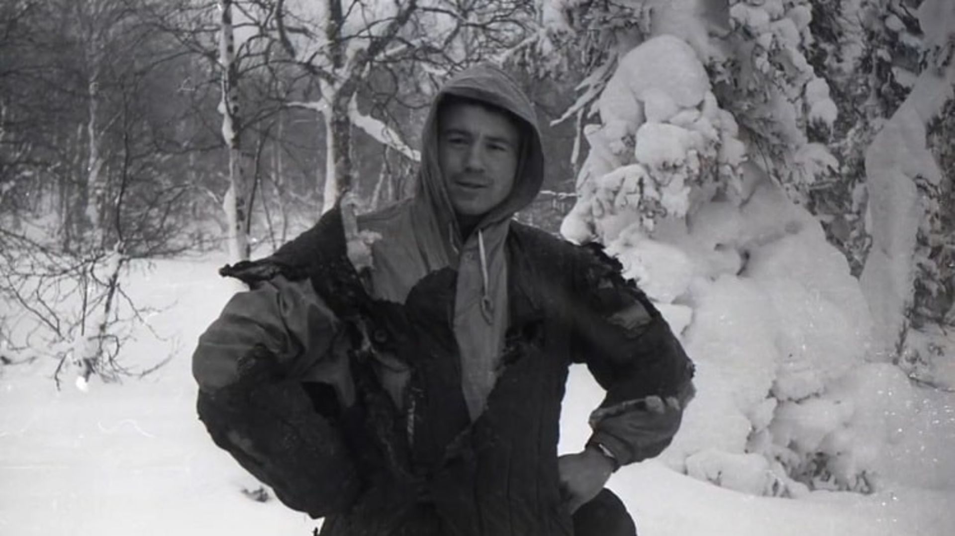 حادثه گذرگاه دیتلوف: کت سوخته