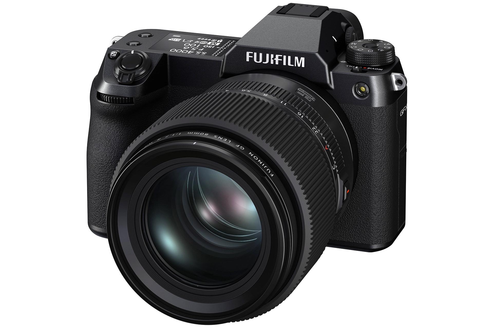 لنز فوجی فیلم GF 80mm f/1.7 R WR روی دوربین GFX100S
