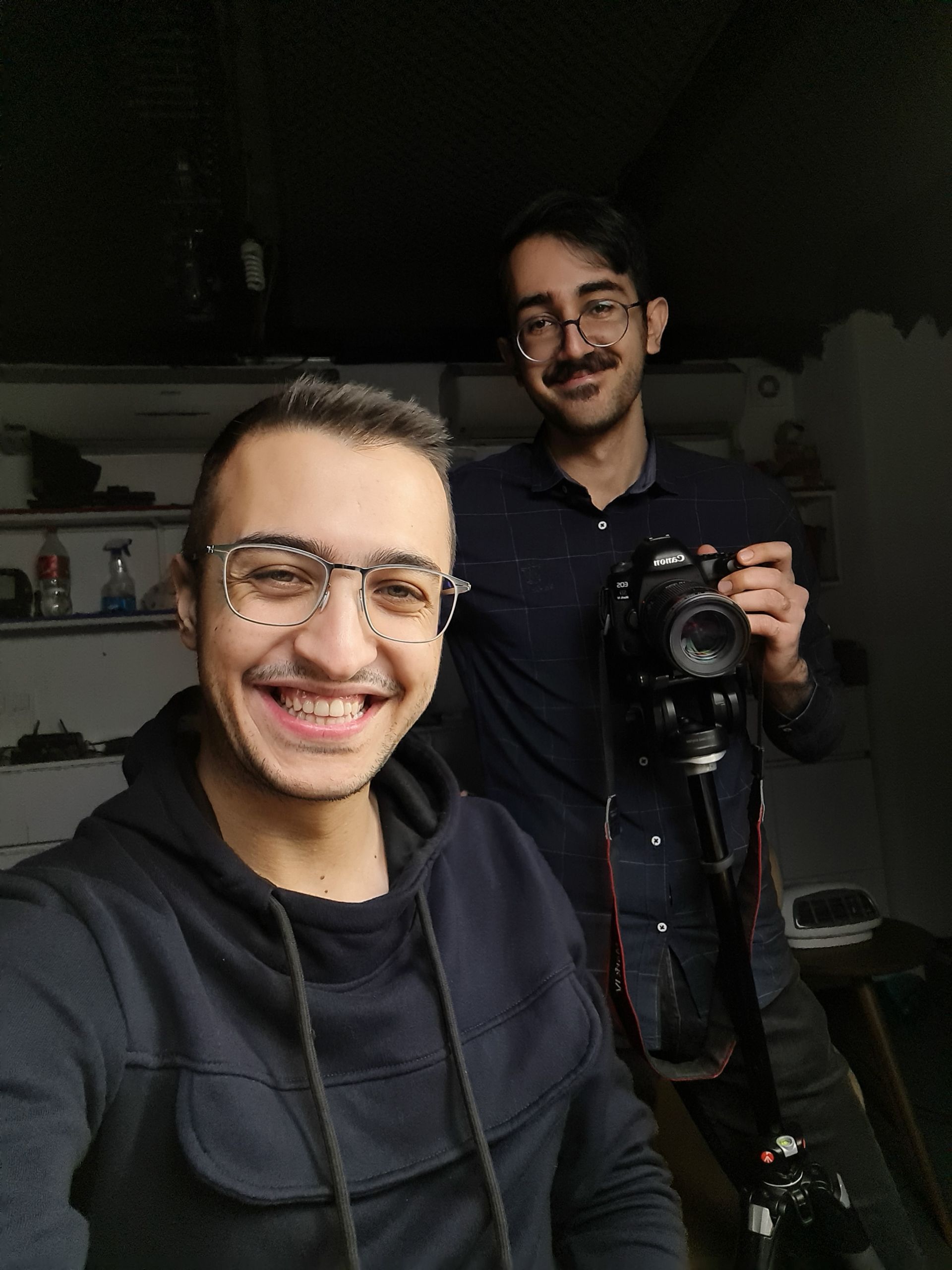 عکس نمونه دوربین سلفی گلکسی S20 FE - صدرا مخملی و کیوان هندی