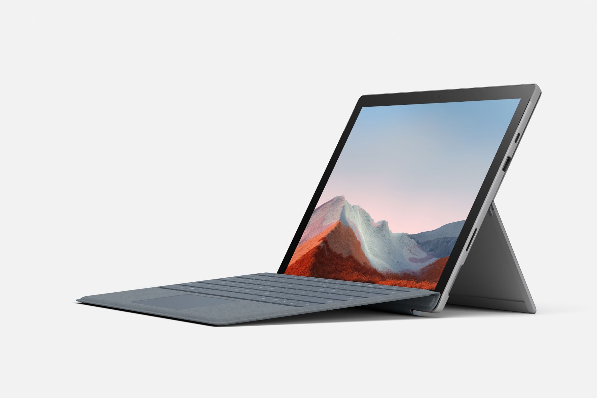 سرفیس پرو 7 پلاس / Surface Pro 7 Plus از نمای سه رخ جلو